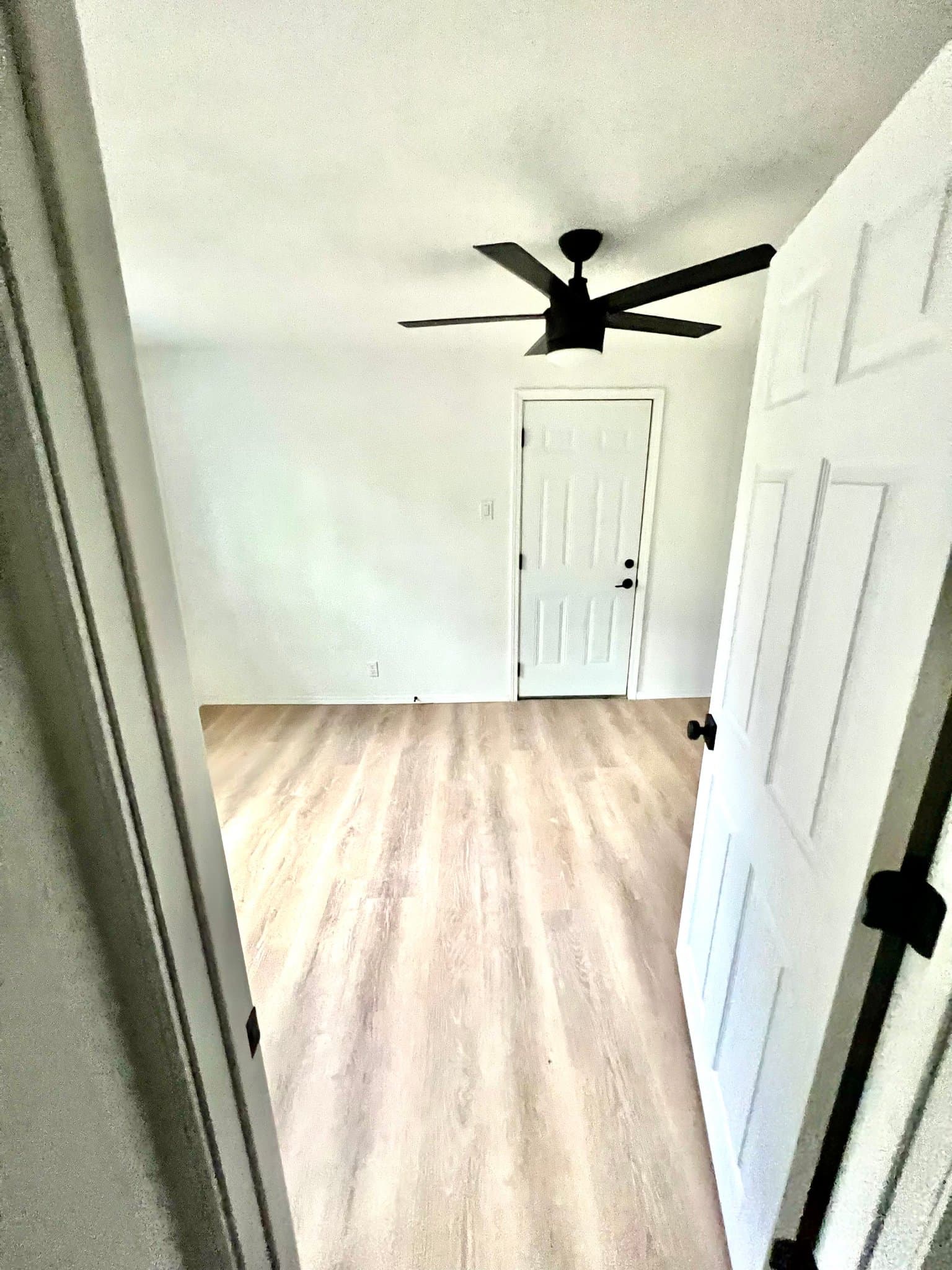 Waco Multiplex: 2105 Lyle Ave