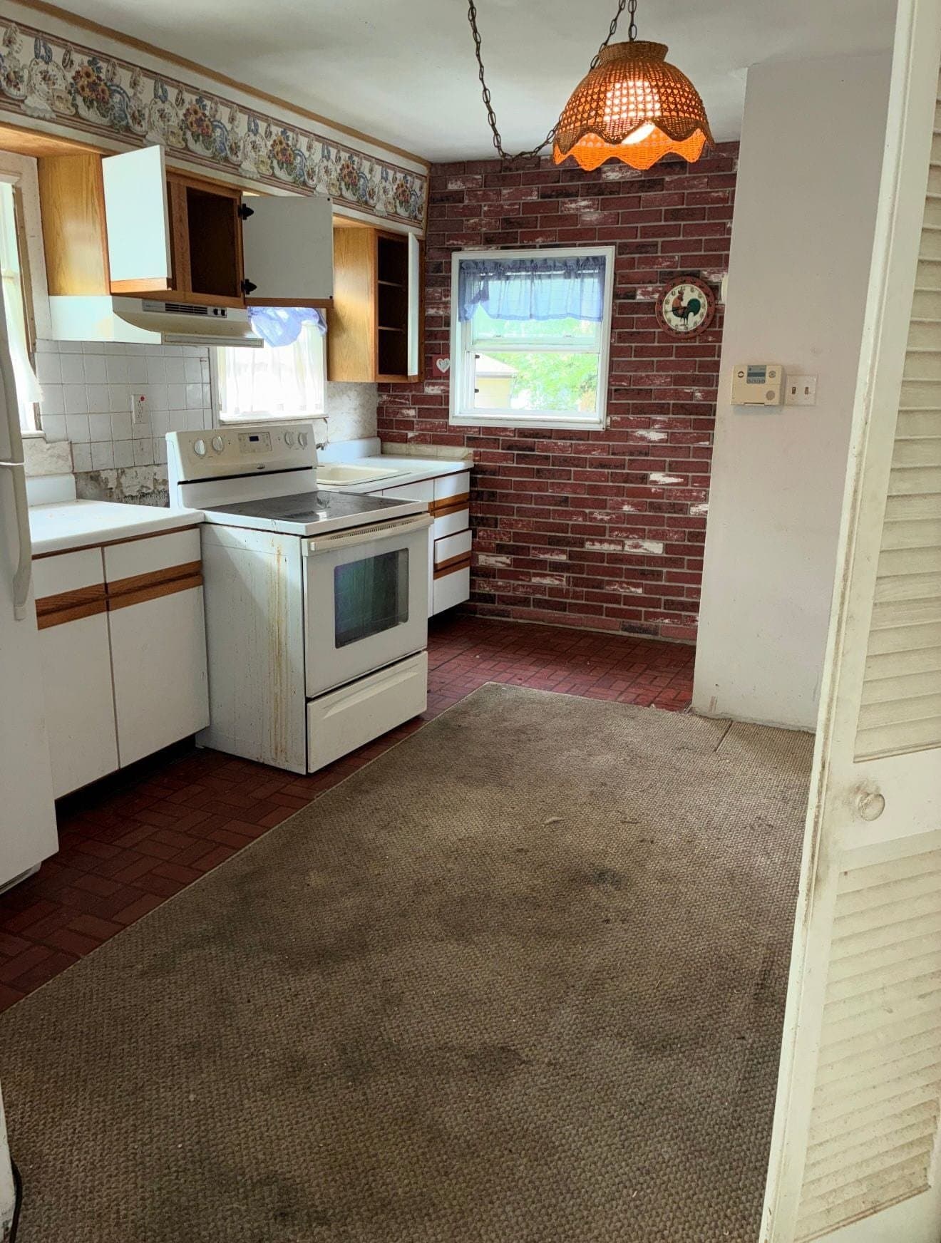 Cahokia House: 505 Chaudet Ave