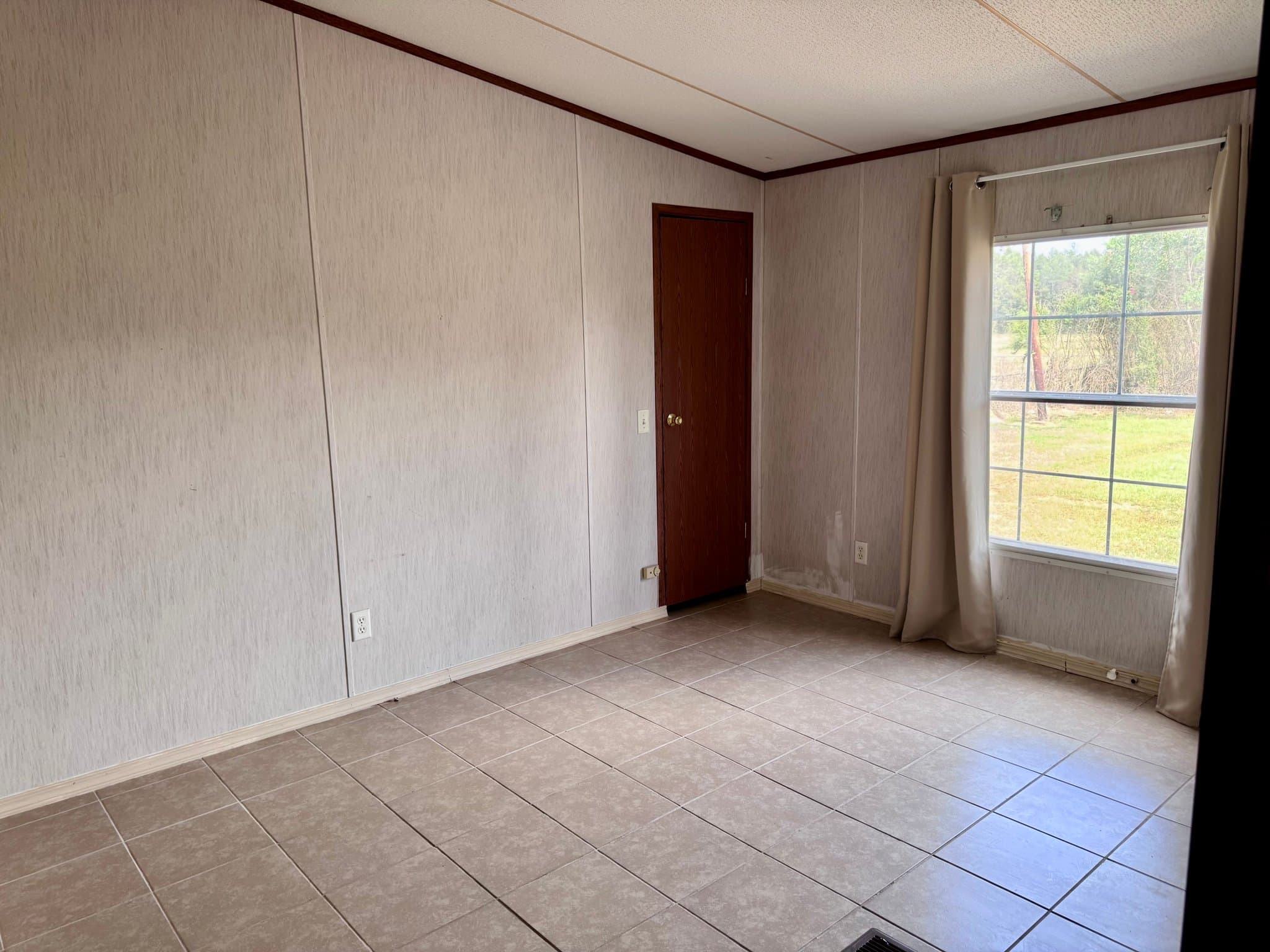 Deridder House: 235 Longacre Road