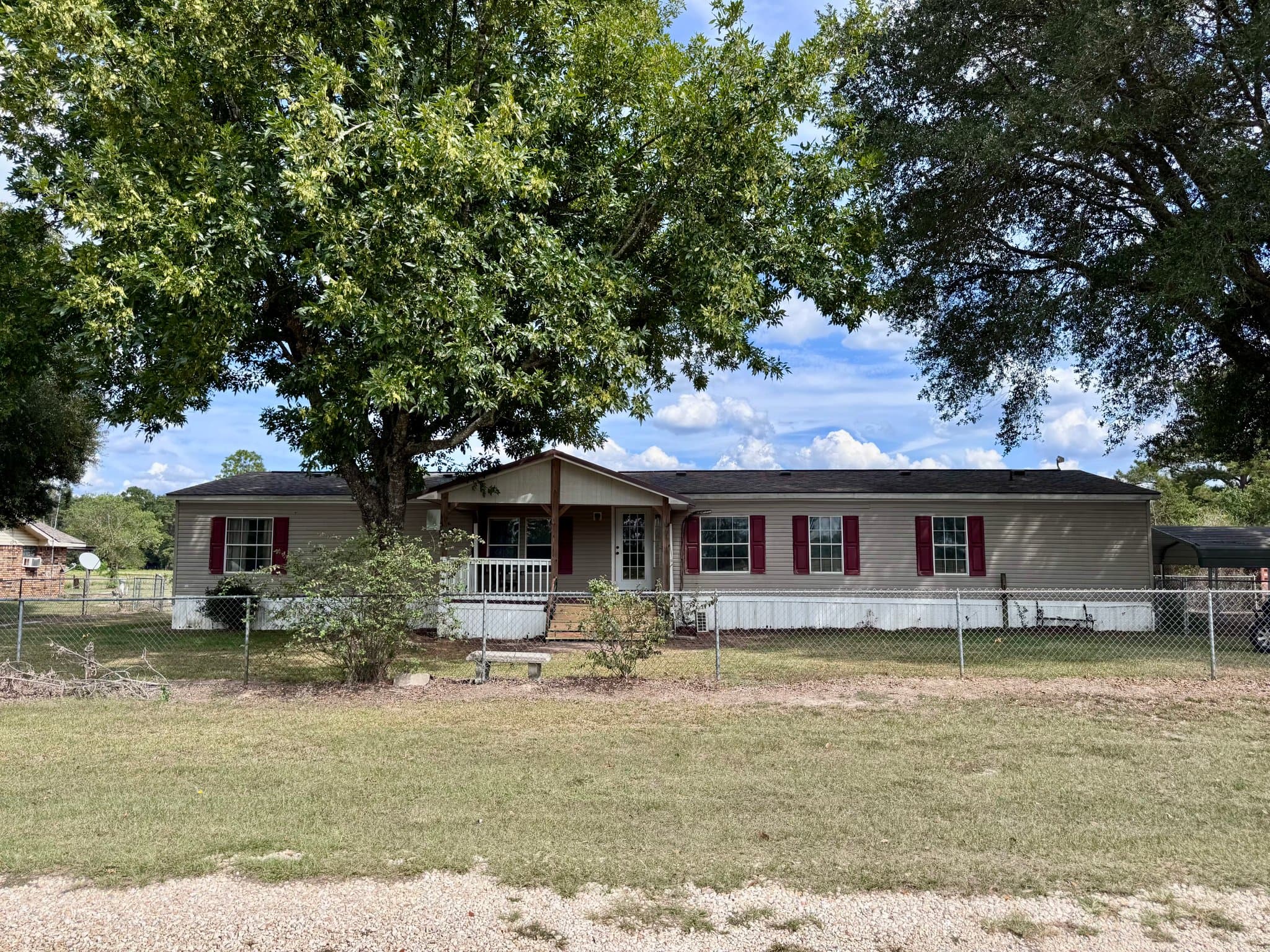 Deridder House: 235 Longacre Road