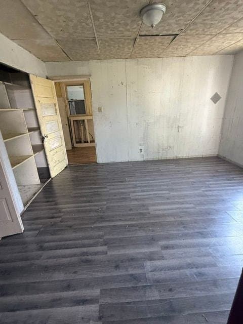 Centralia House: 327 N HIckory St
