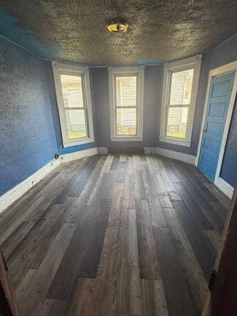 Centralia House: 327 N HIckory St