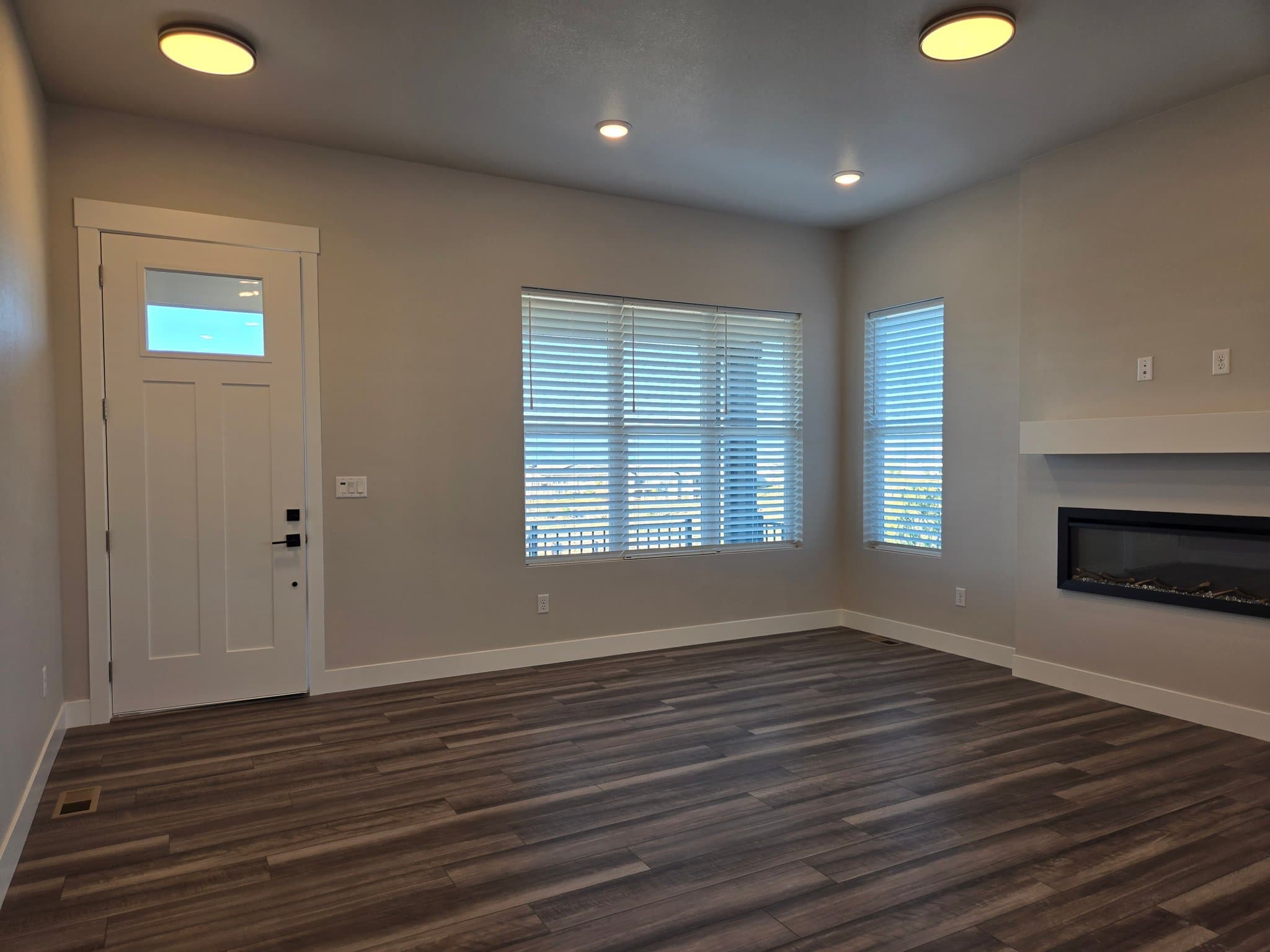 Colorado Springs Townhome: 9469 Roseate View