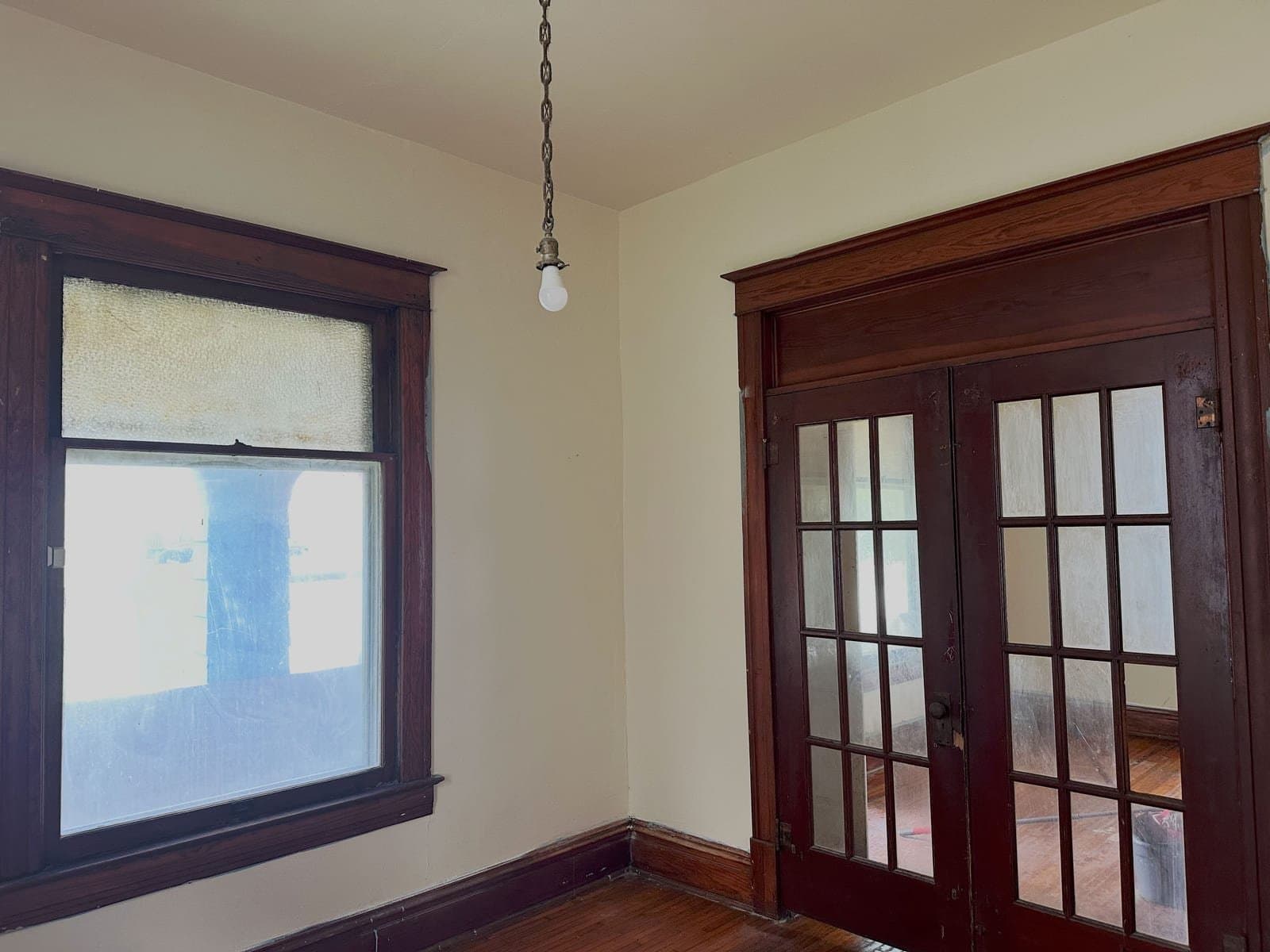 Decatur House: 1143 E Cleveland Ave