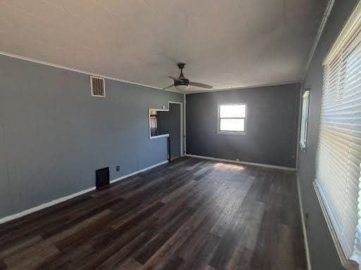 Decatur House: 1750 N Jasper St