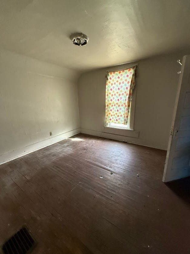 Decatur House: 1755 Monroe St