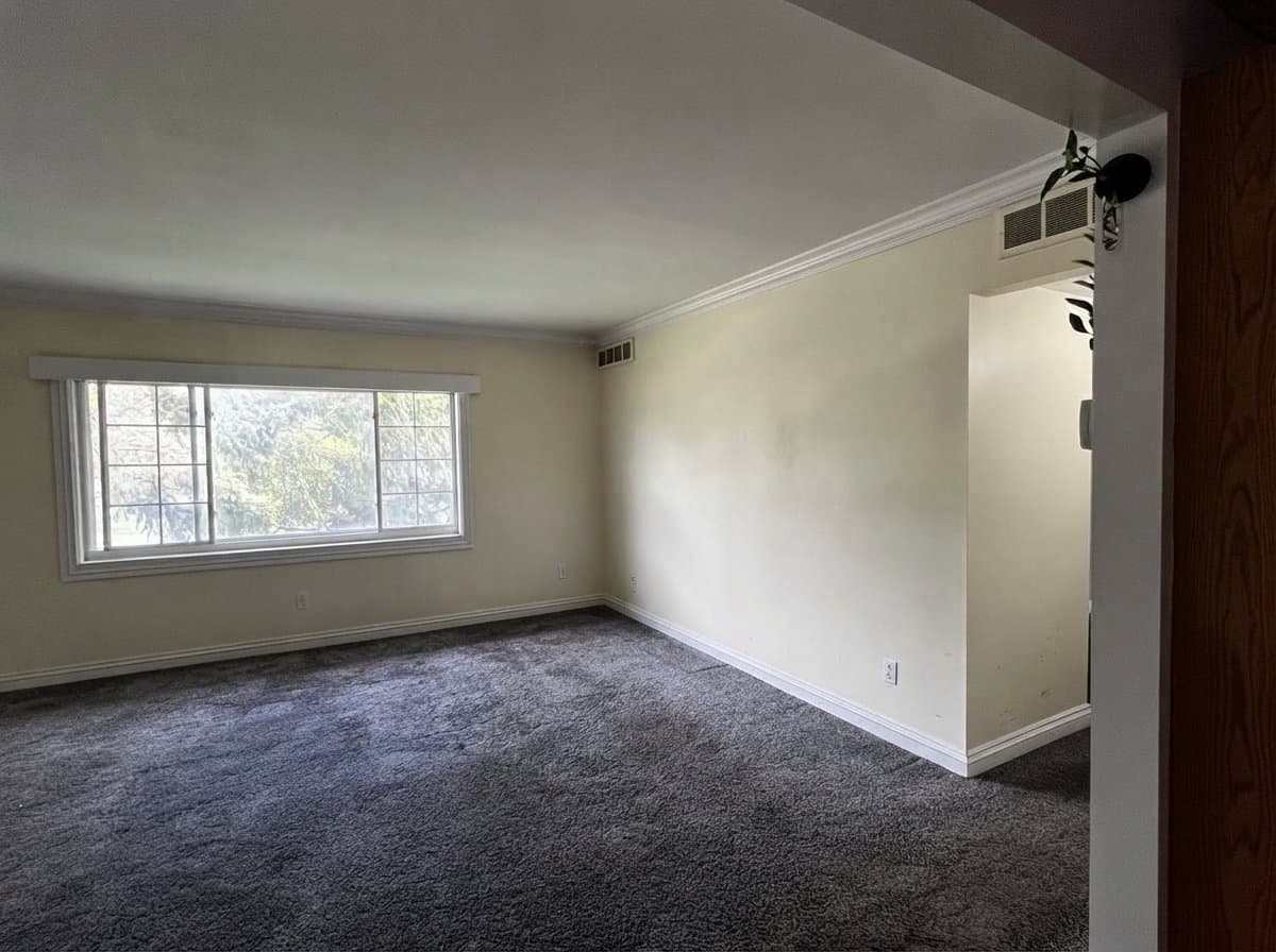 Rochester Condo: 2309 Walton Blvd