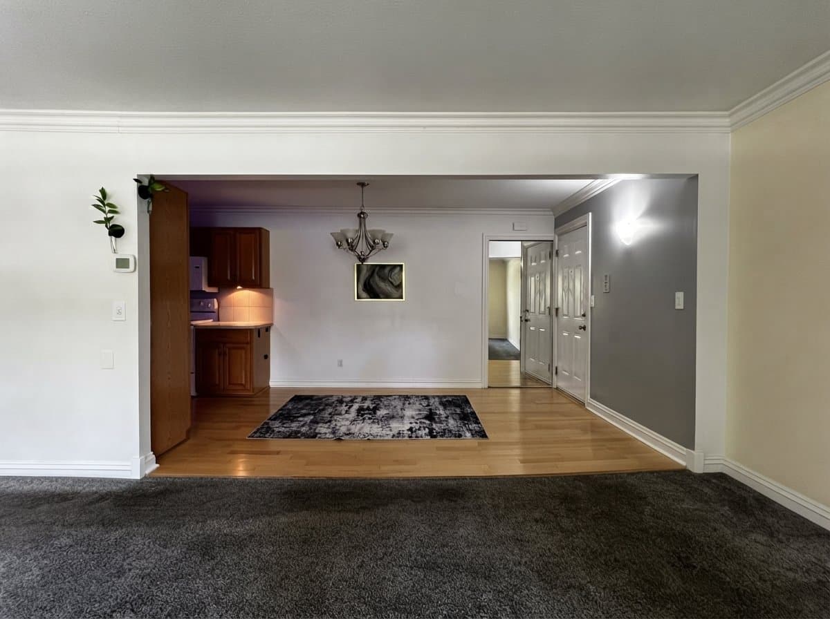 Rochester Condo: 2309 Walton Blvd