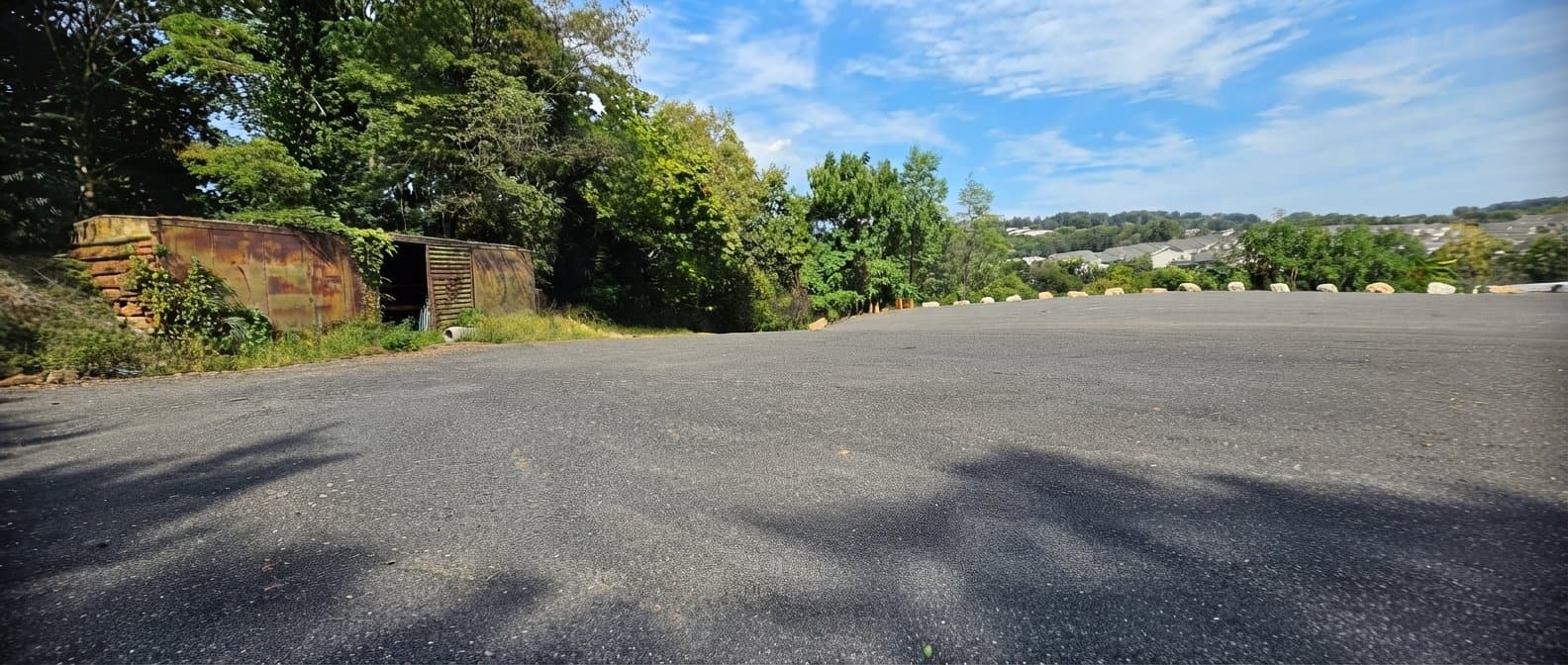 Dallastown Other: 483 E Locust St