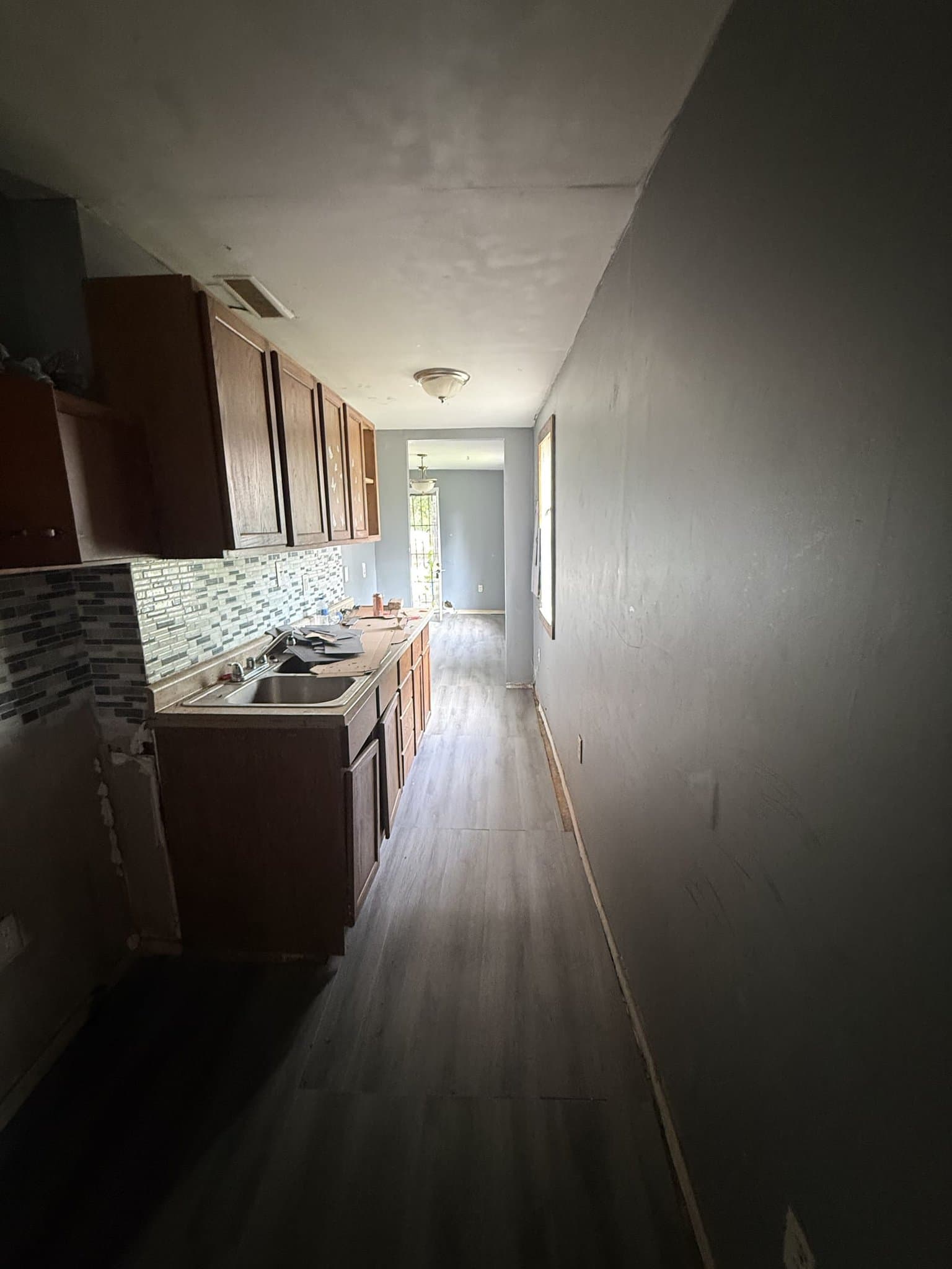 Decatur House: 1963 N 31st St