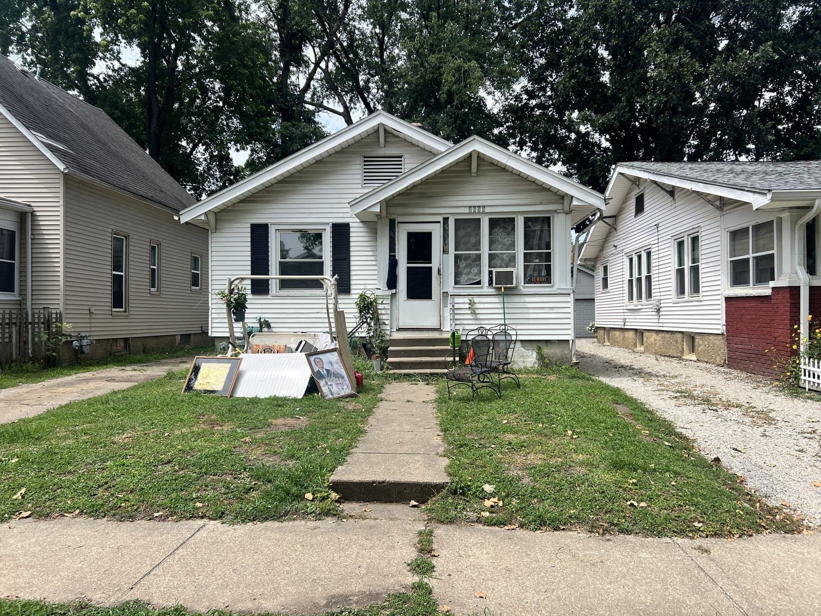 Decatur House: 2055 N Church St