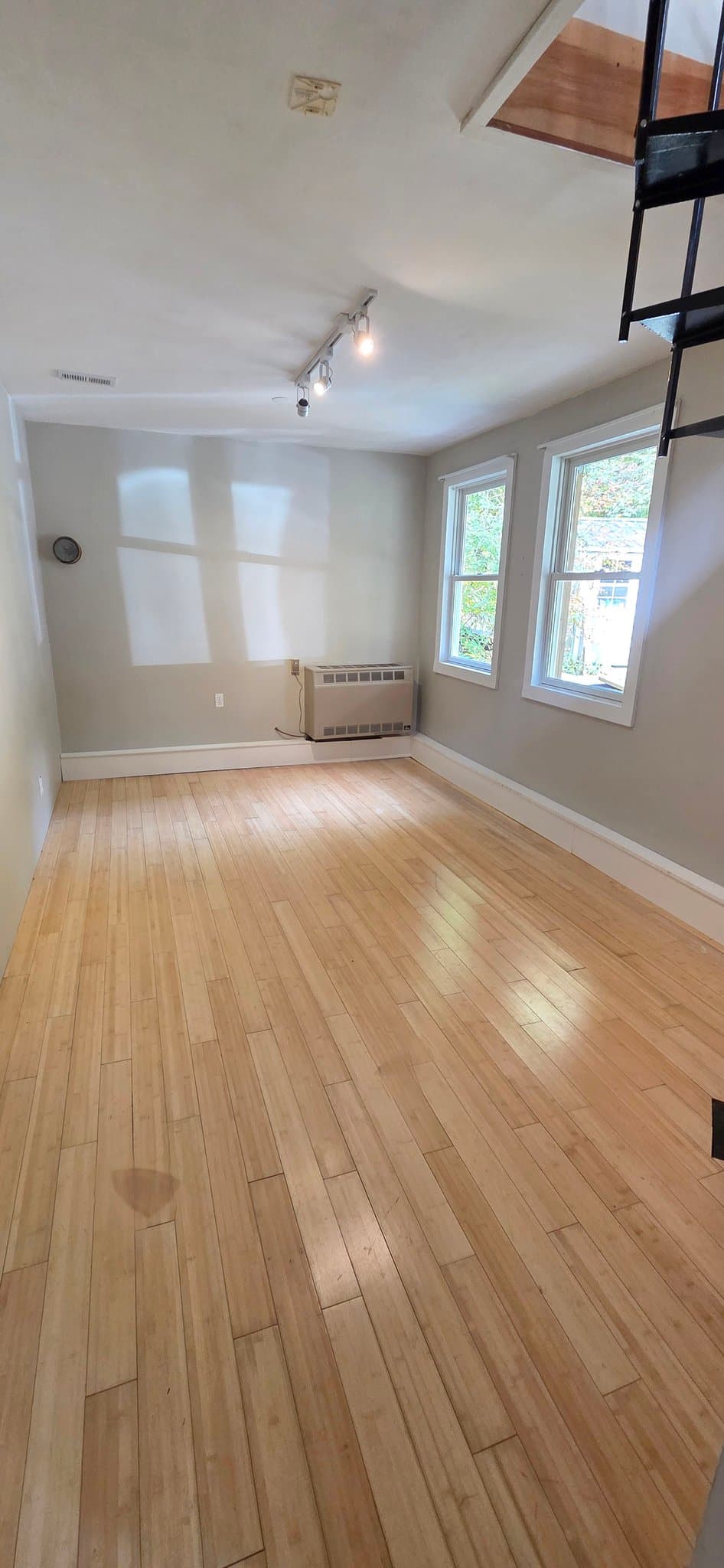 Guilford Apartment: 3108 Tater ln