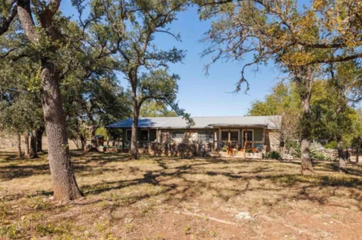 Wimberley House: 1071 Rolling Hills drive