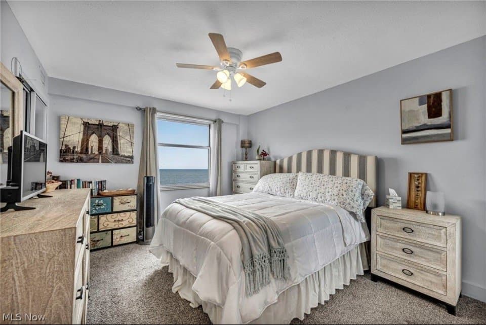 Lakewood Condo: 11850 Edgewater Drive