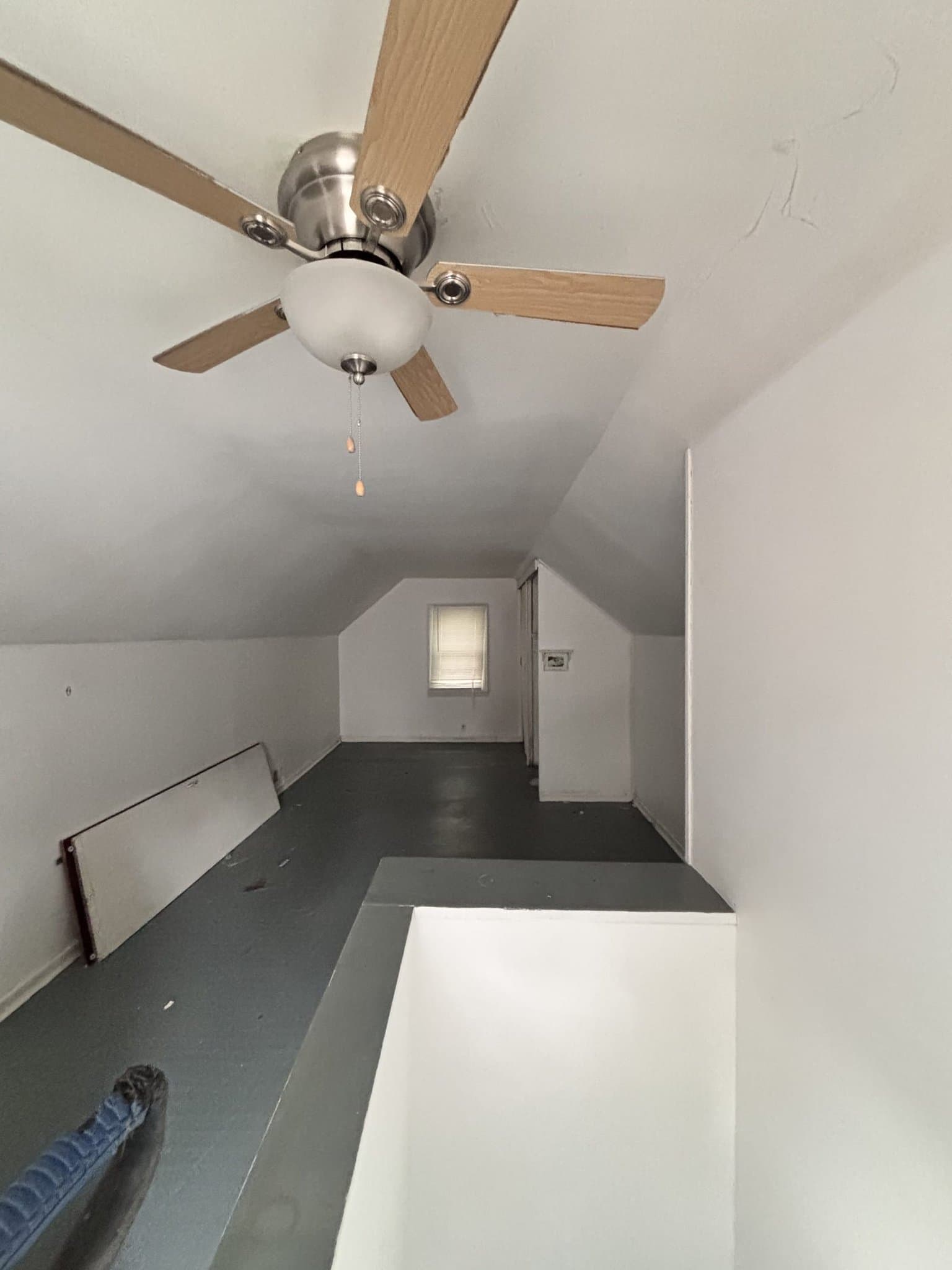 Decatur House: 244 W Garfield Ave