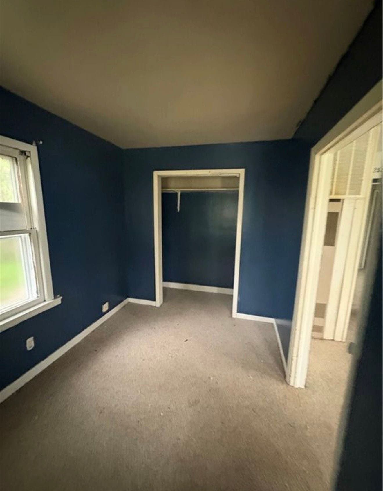 Decatur House: 4547 E Rosewood Rd