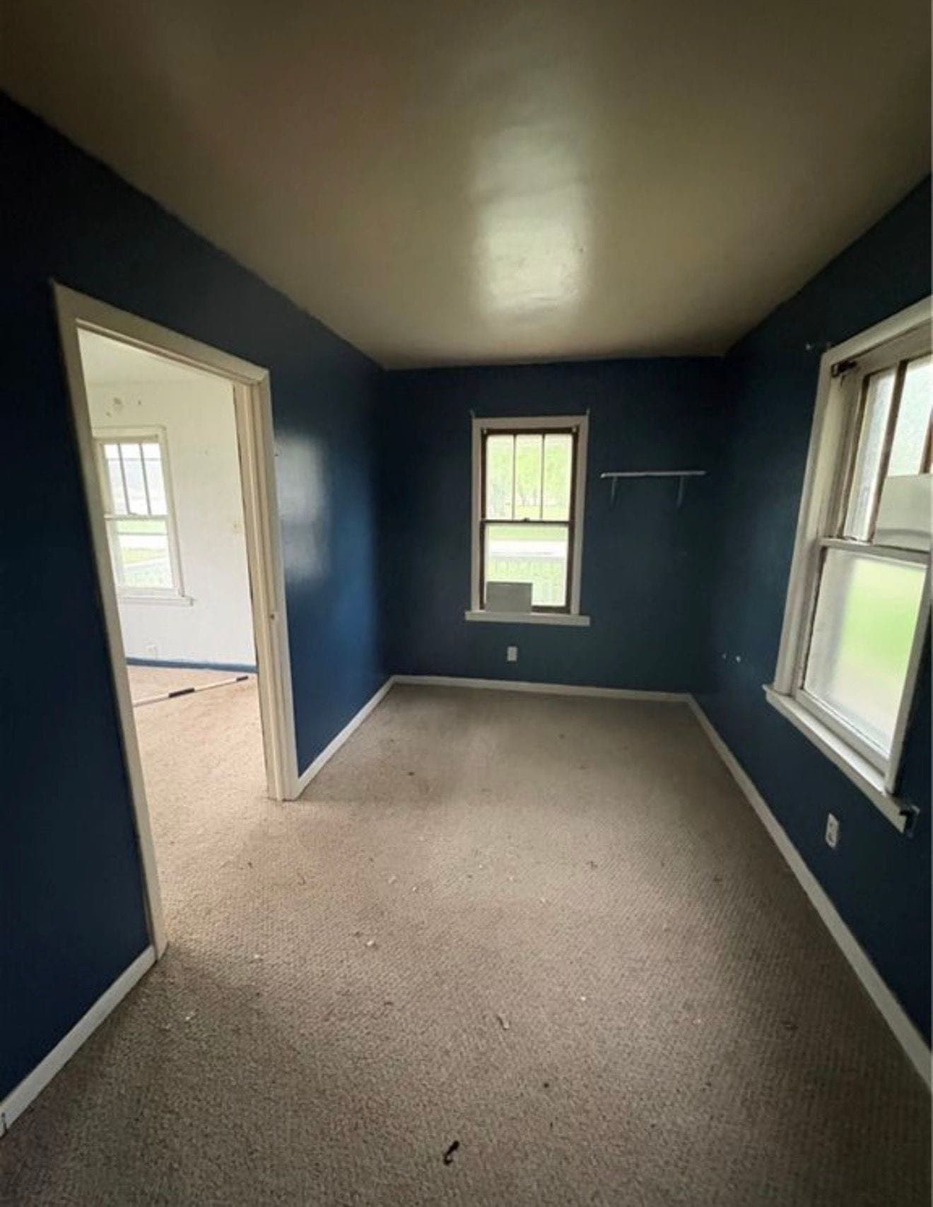 Decatur House: 4547 E Rosewood Rd