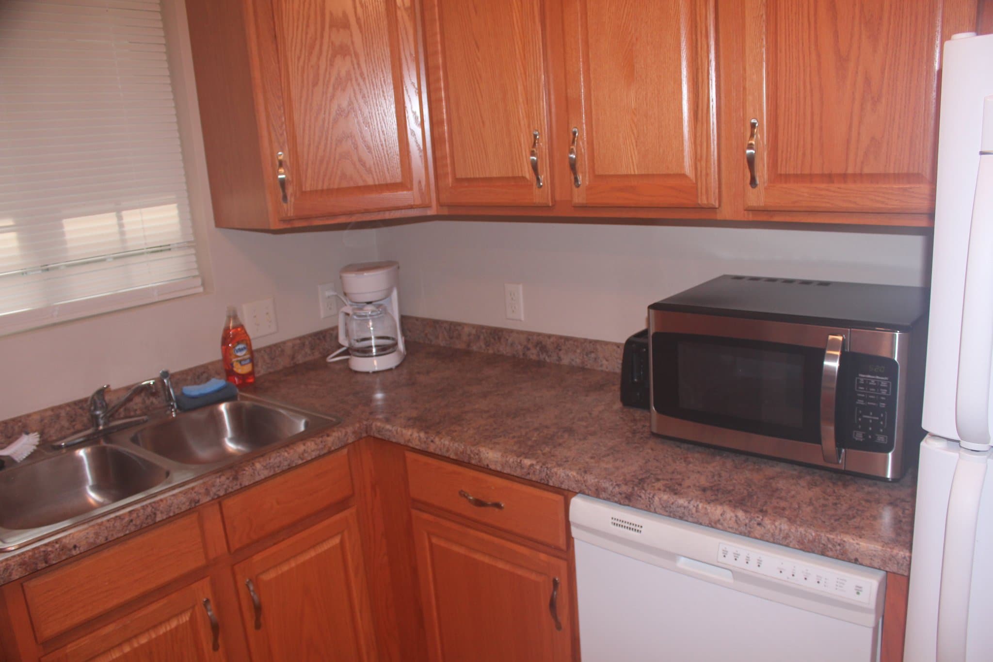 Suamico Condo: 1489 Arctic Ct.