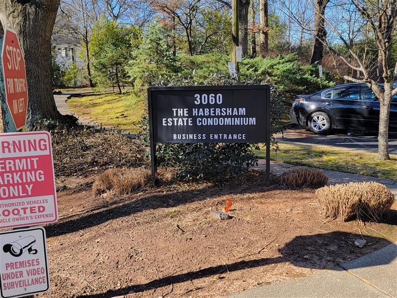 Atlanta Apartment: 3060 Pharr Court North, NW