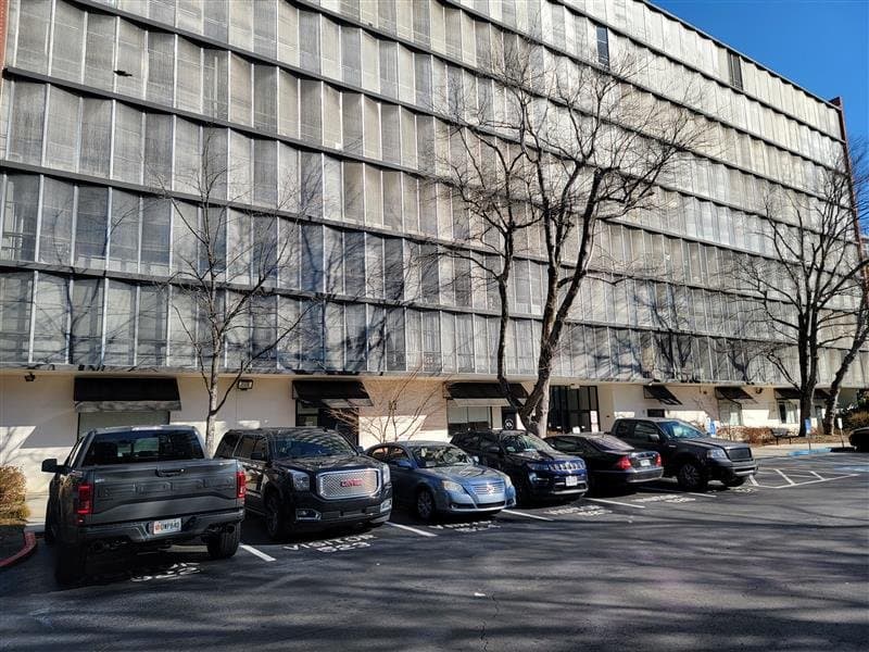 Atlanta Apartment: 3060 Pharr Court North, NW