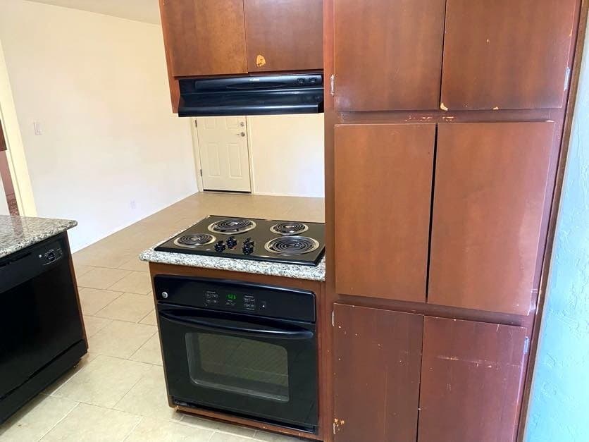 Tucson House: 8209 E Balfour Dr