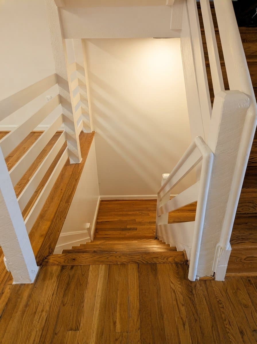 Woodbridge Townhome: 1421 Deerfield Ln