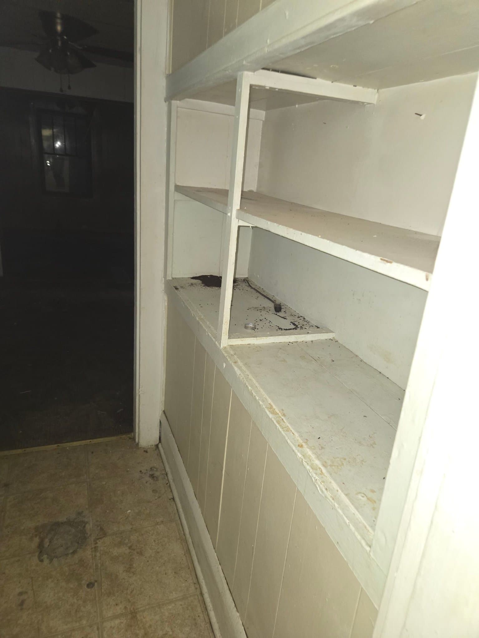 East Alton House: 136 Illinois St