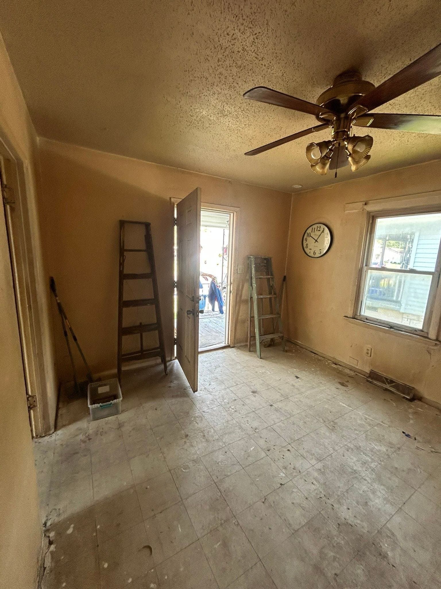 East Alton House: 224 Lincoln Ave