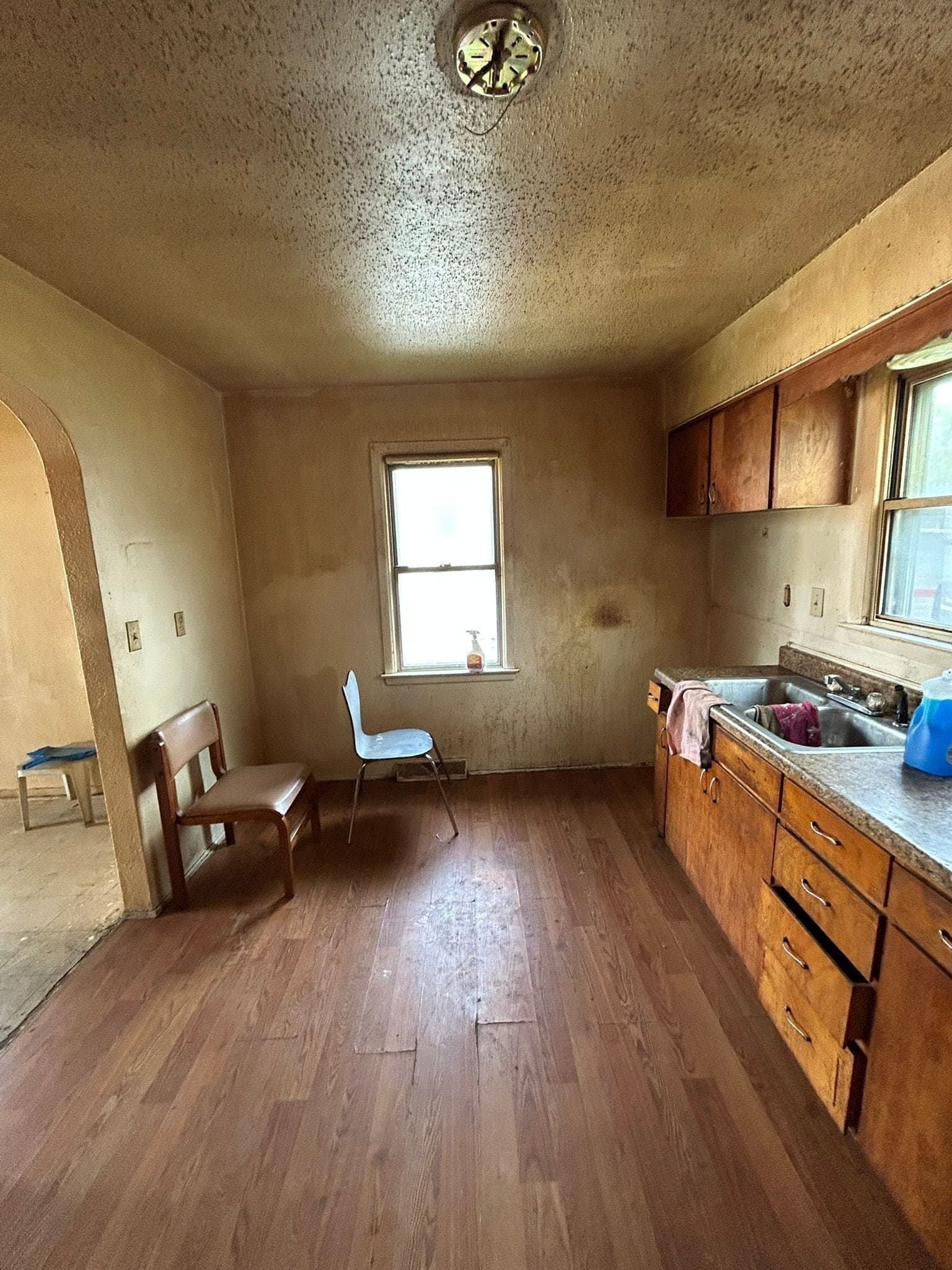 East Alton House: 224 Lincoln Ave