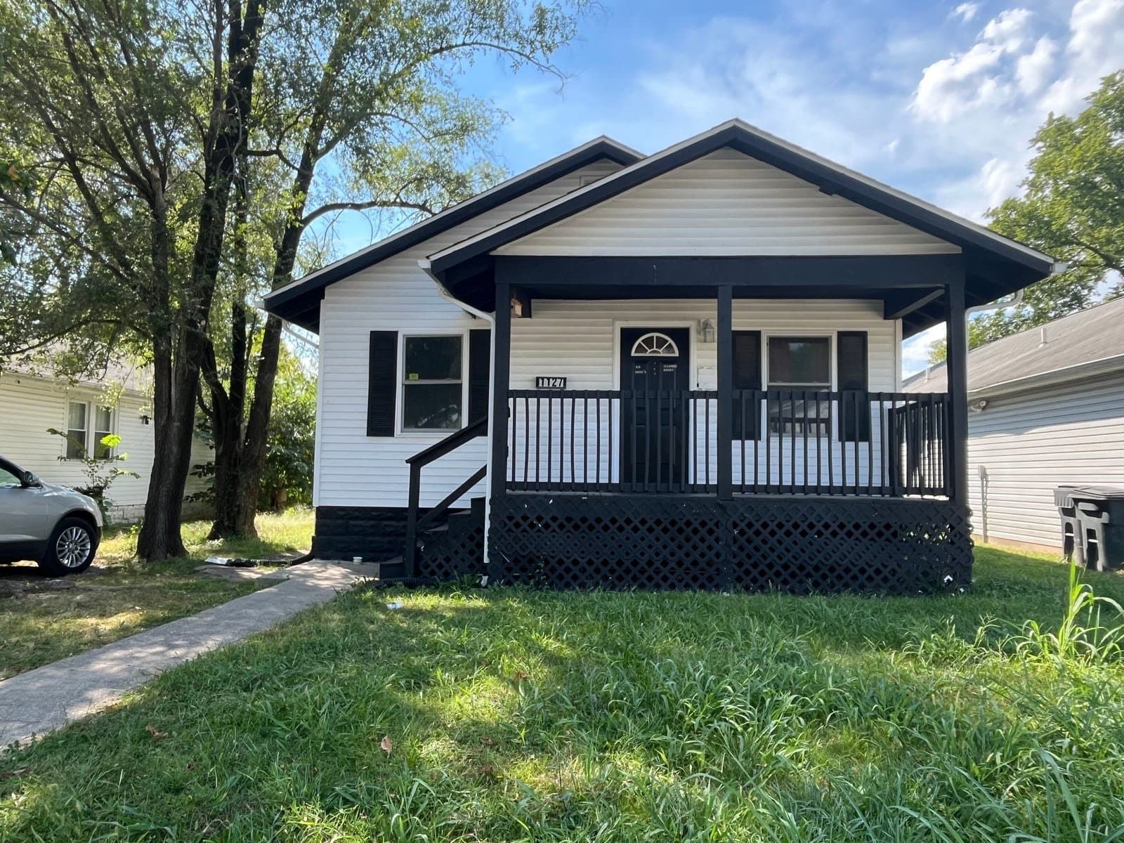 East St. Louis House: 1127 N 45th St