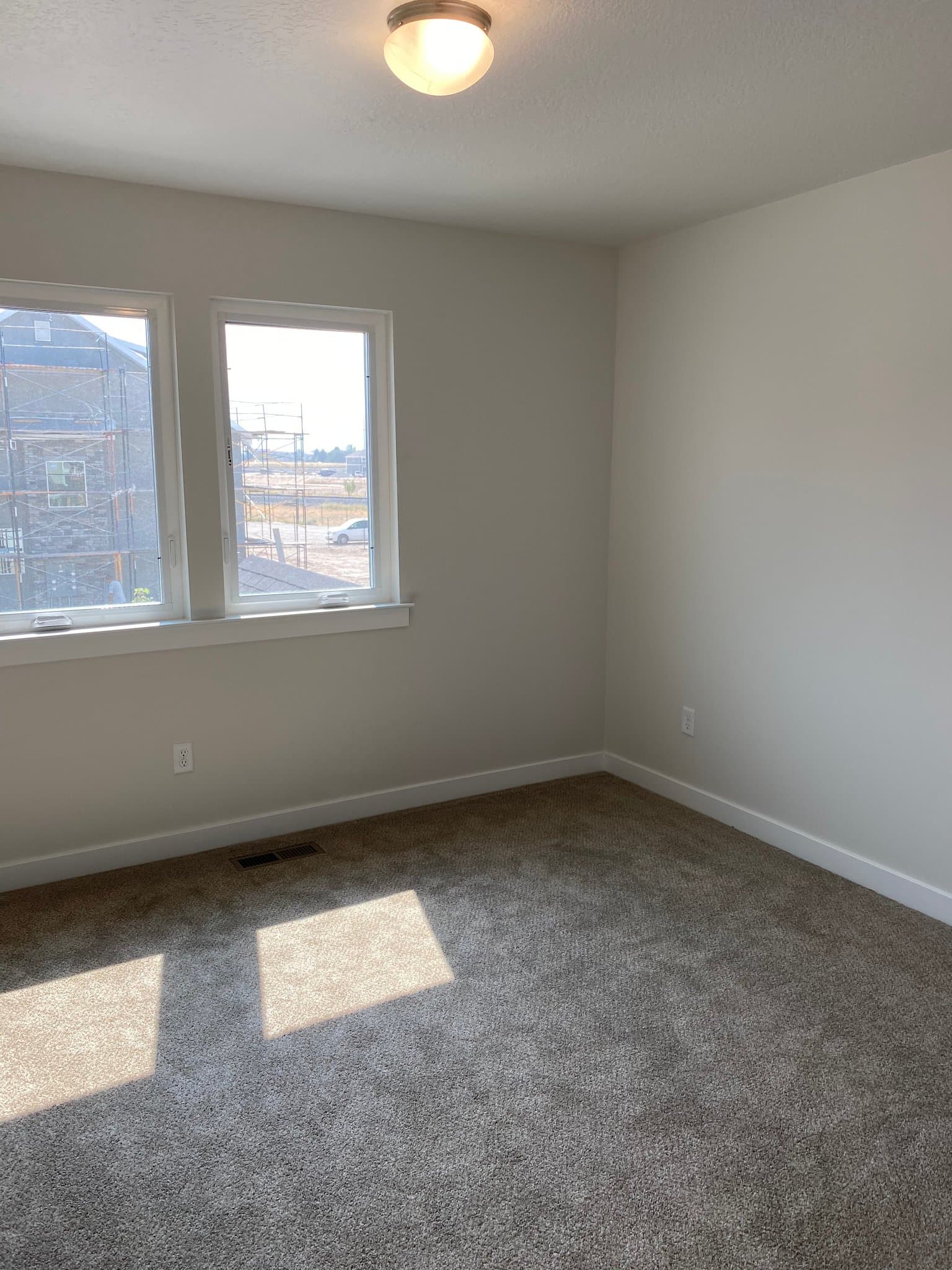 Mapleton Townhome: 2542 W Townhouse Drive