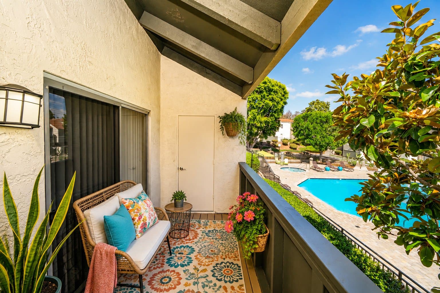 Vista Apartment: 251 Weston Circle, Apt 24