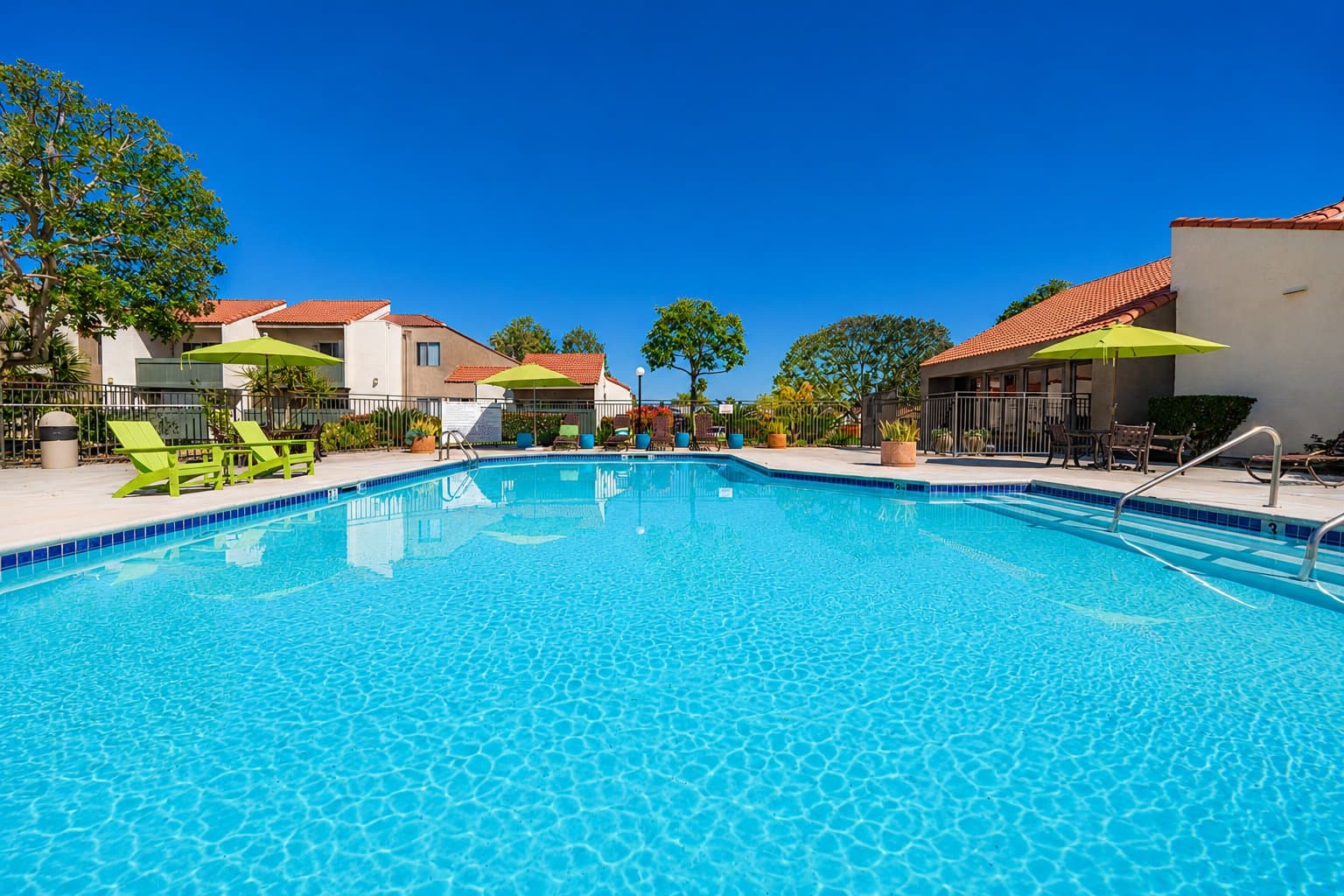 Vista Apartment: 251 Weston Circle, Apt 24