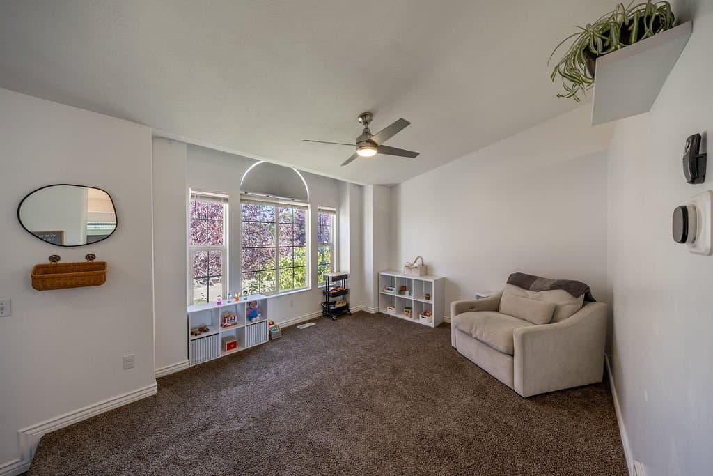 Clearfield House: 2674 S 75 E