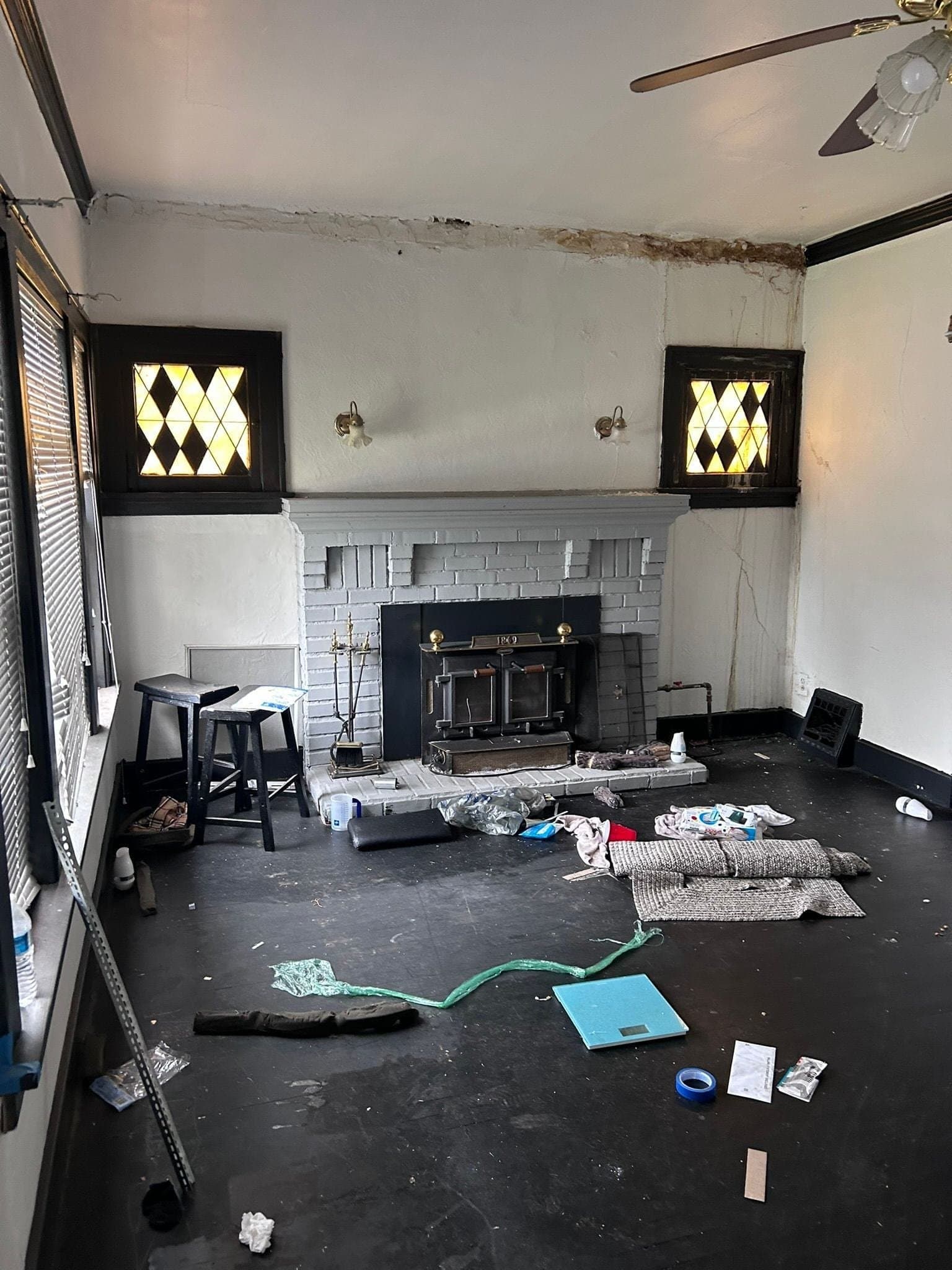 East St. Louis House: 725 N 39th St