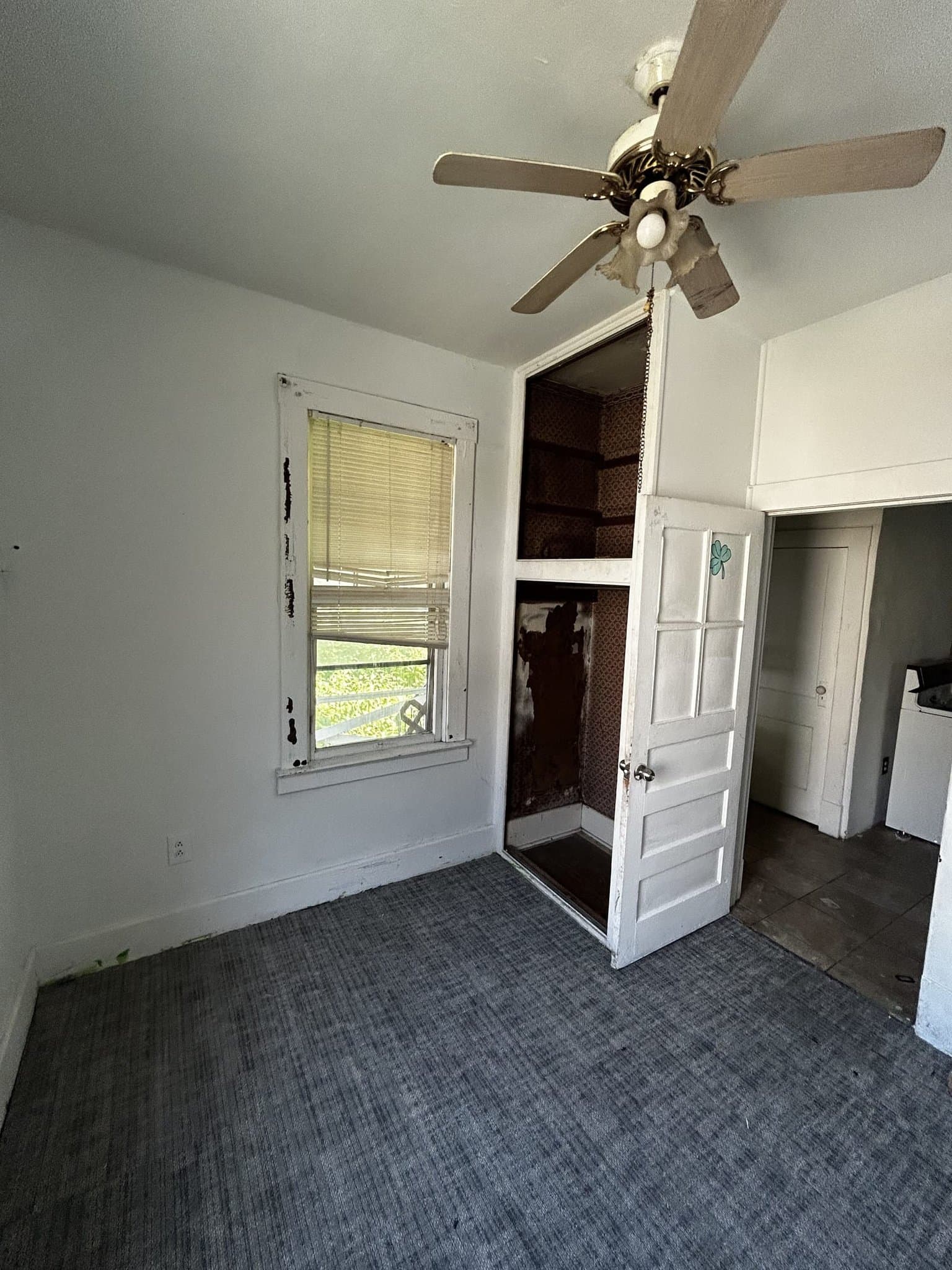 Granite City House: 1734 Spruce St
