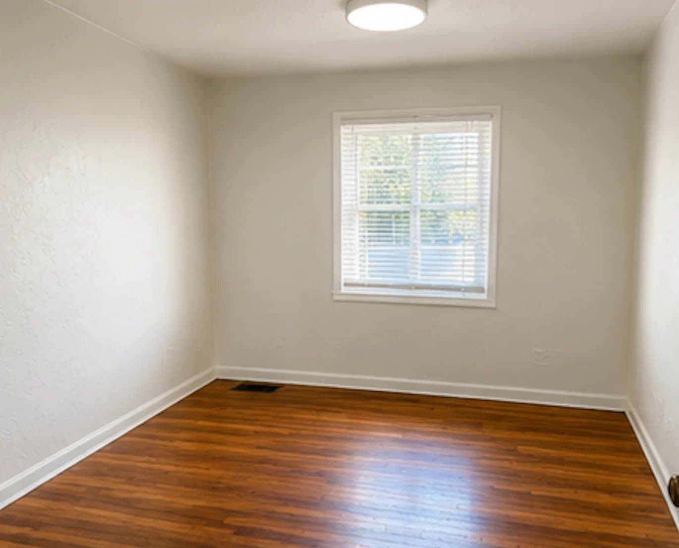 Lebanon Apartment: 591 W Sherman drive