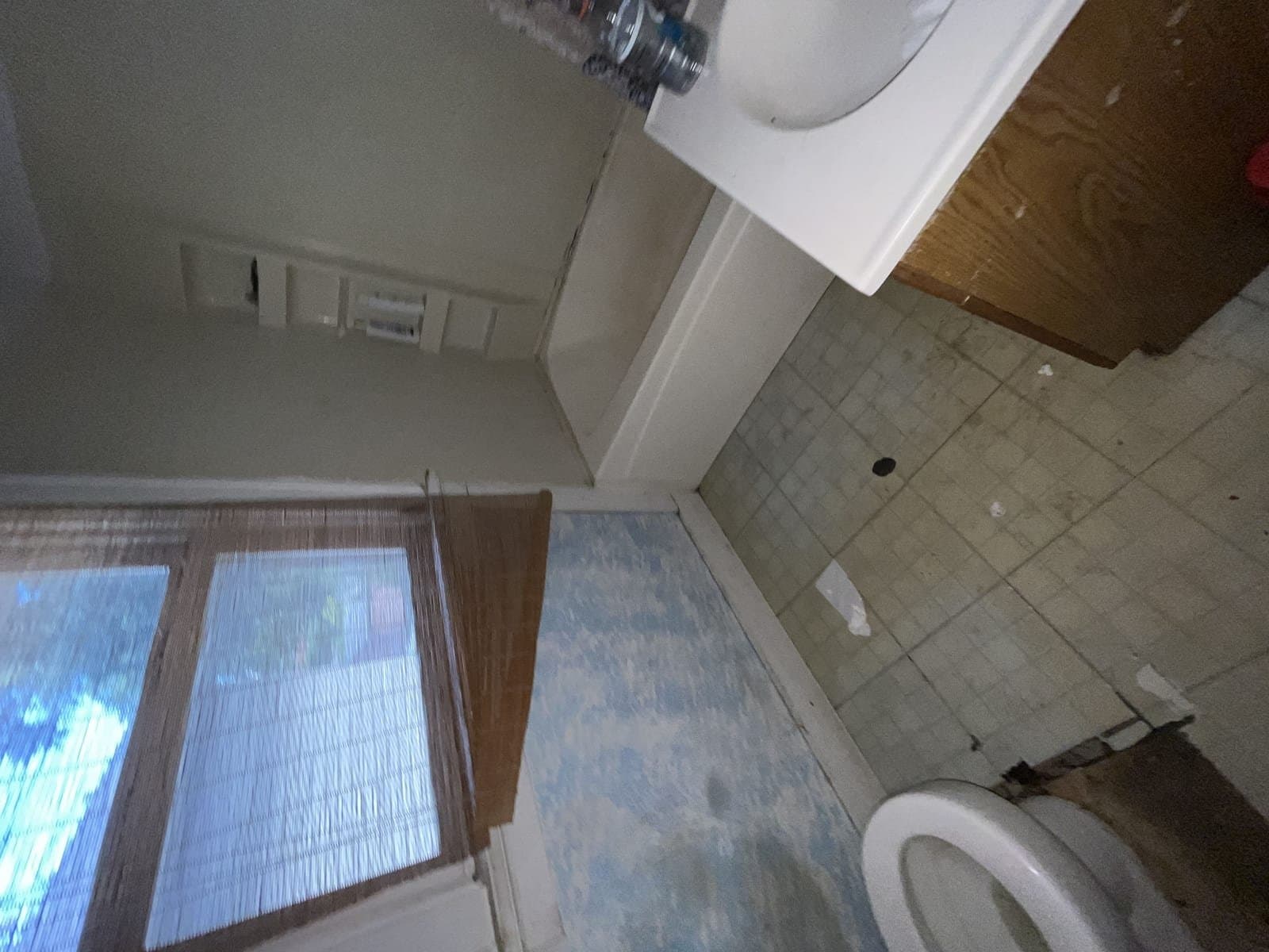 Granite City House: 2558 Sate St