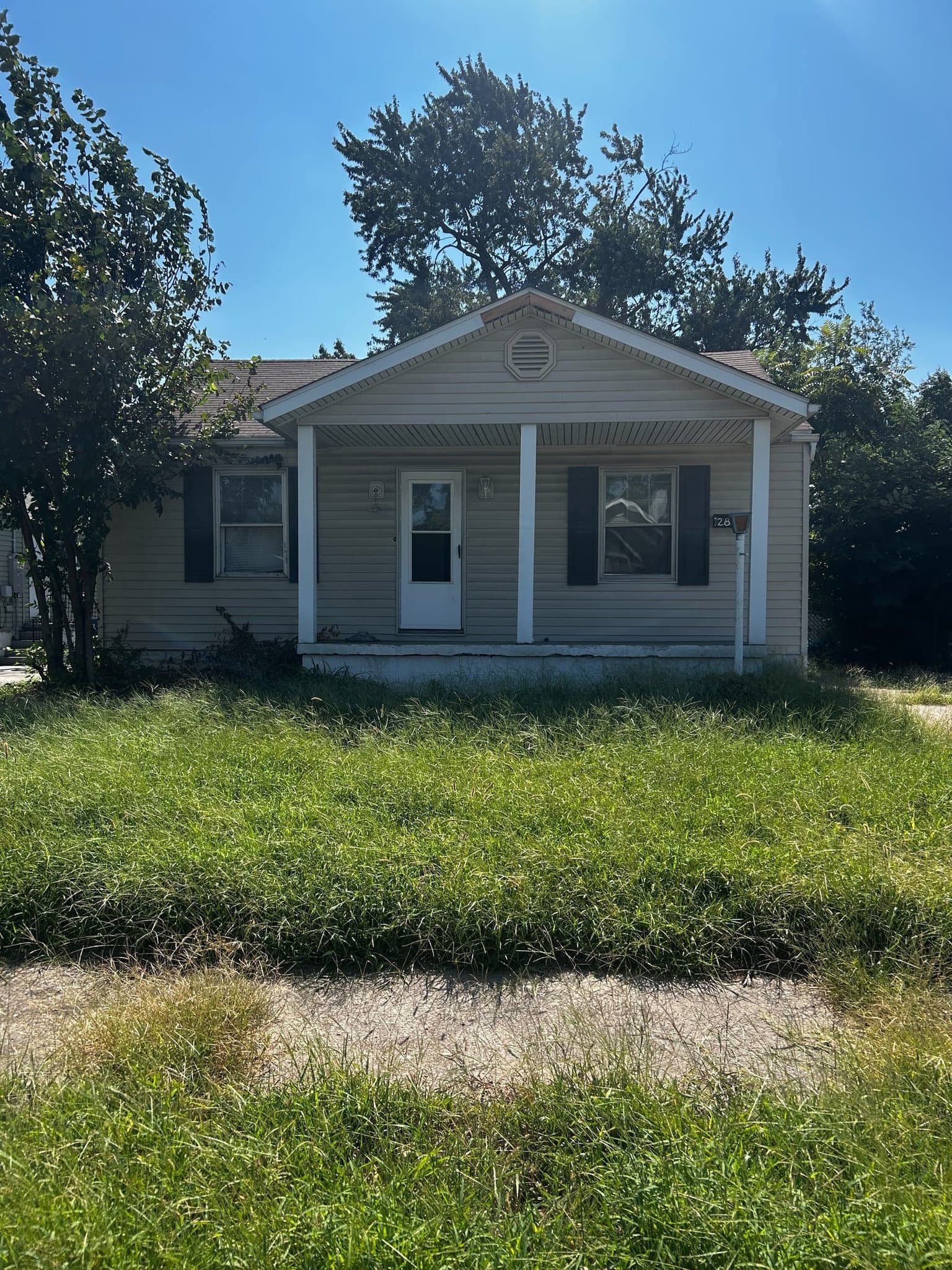 Granite City House: 2820 Ralph St
