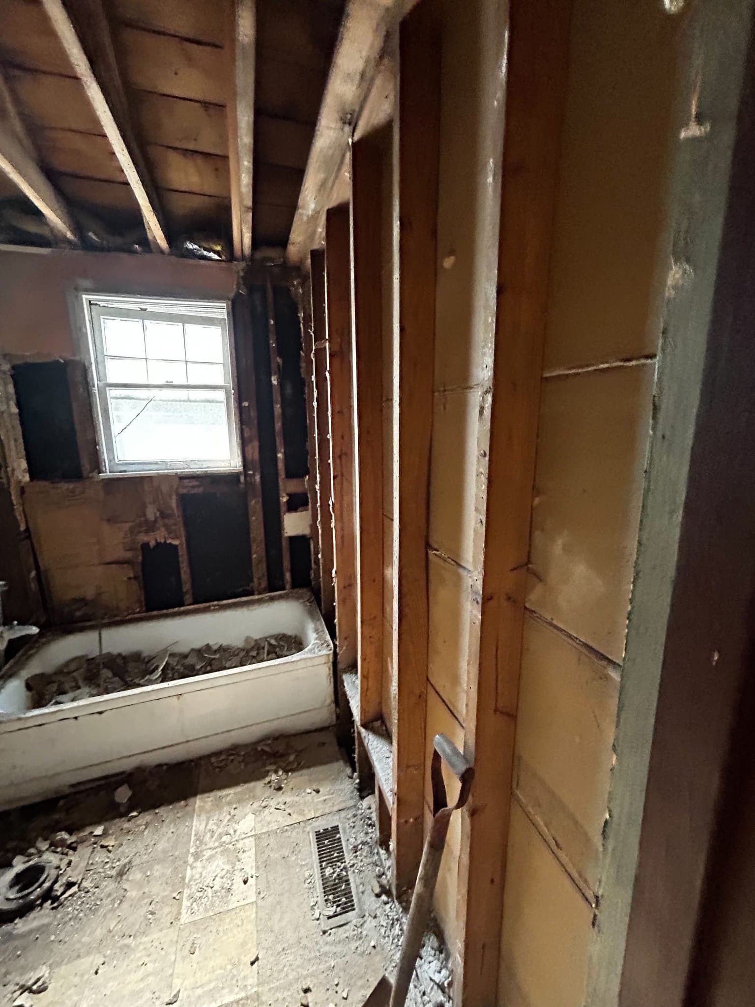 Granite City House: 2820 Ralph St