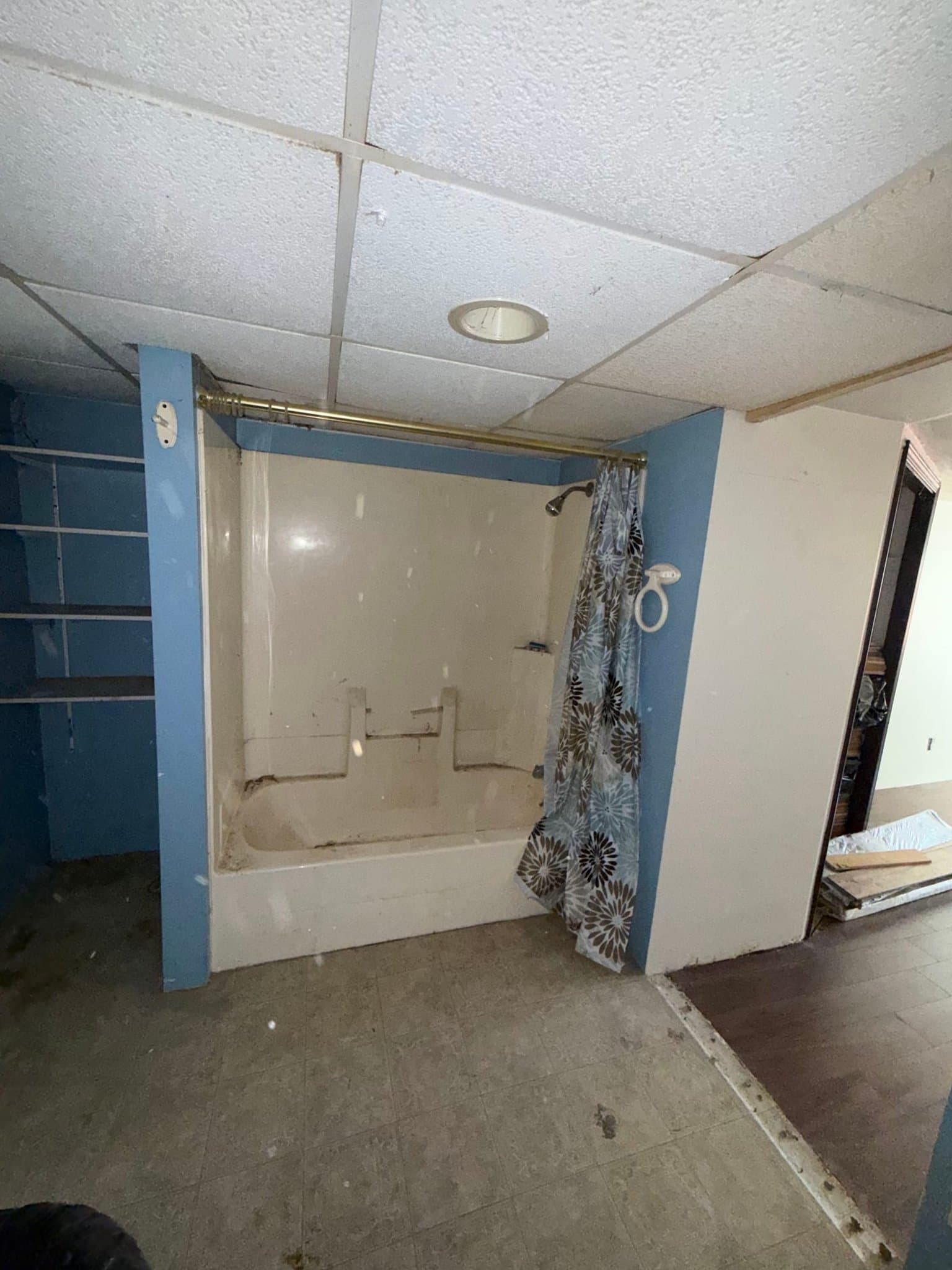 Moweaqua House: 221 E Cherry