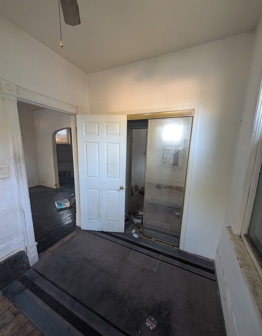 Peoria House: 1521 S Westmoreland
