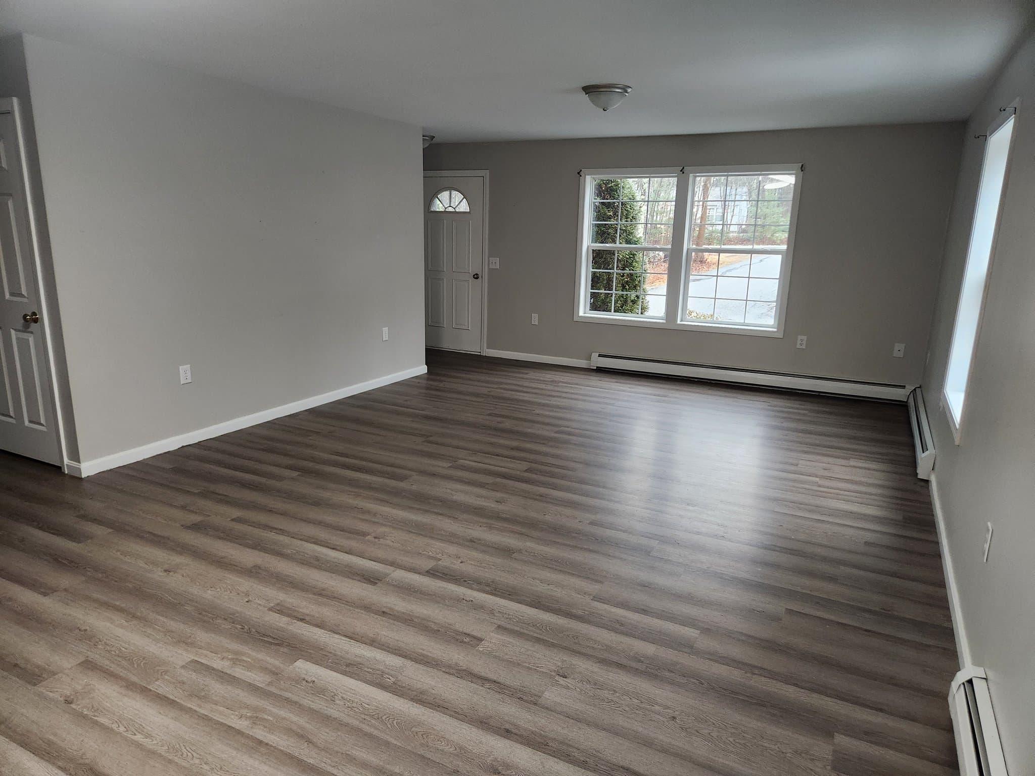 Gray Apartment: 11A Tami Trail