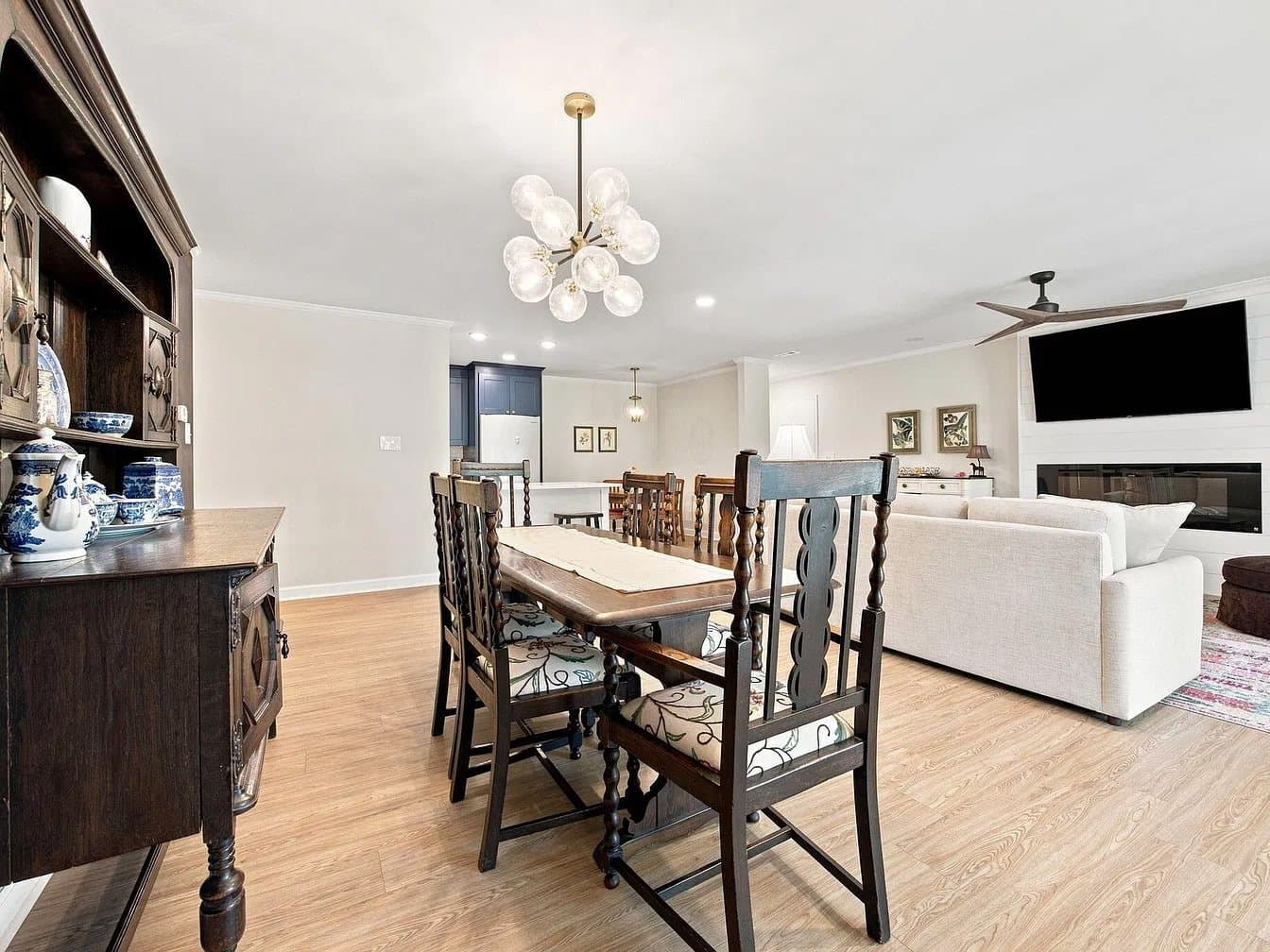 Raleigh Condo: 4513 Edwards Mill Road