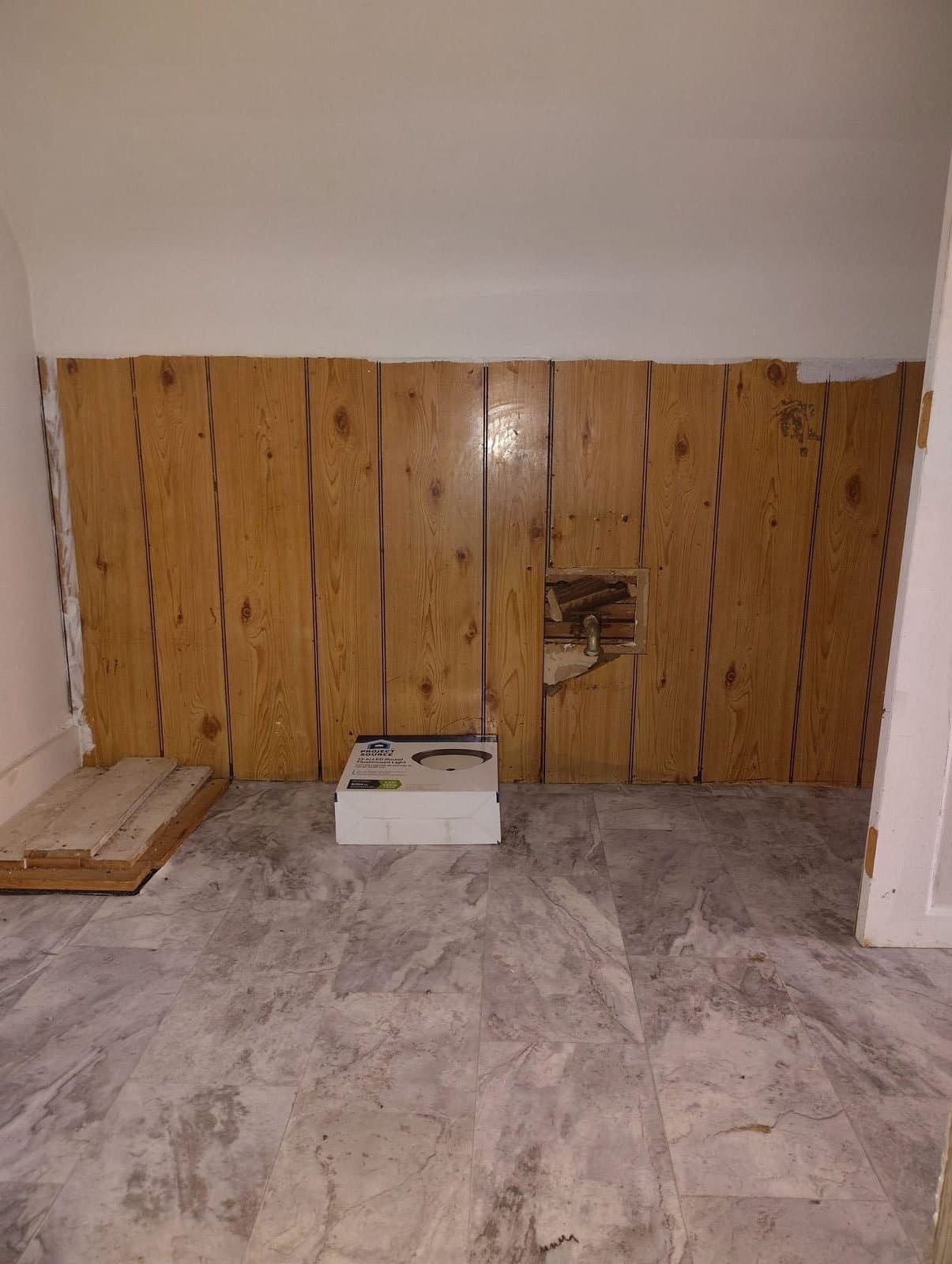 Peoria House: 2210 W Wiswall St