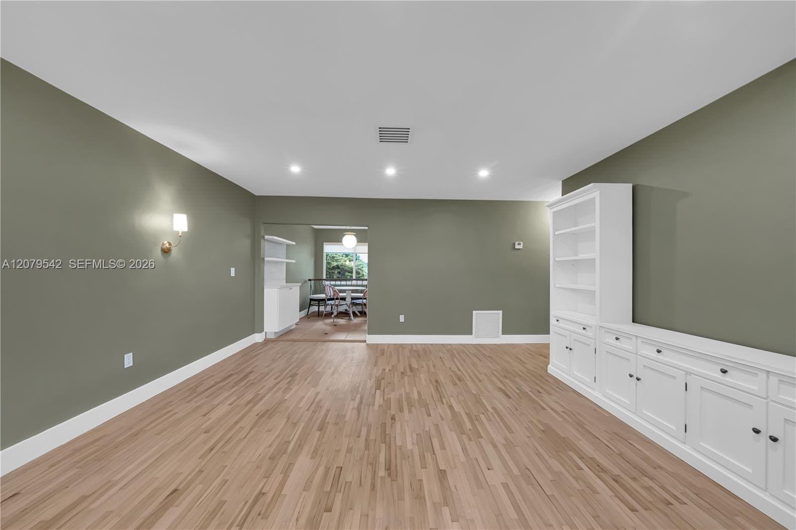 Coral Gables House: 3145 Segovia St