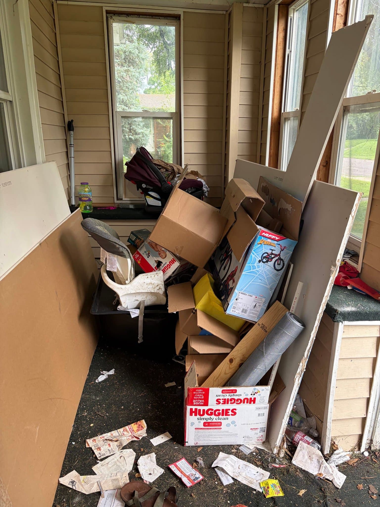 Peoria House: 2410 N Ellis St