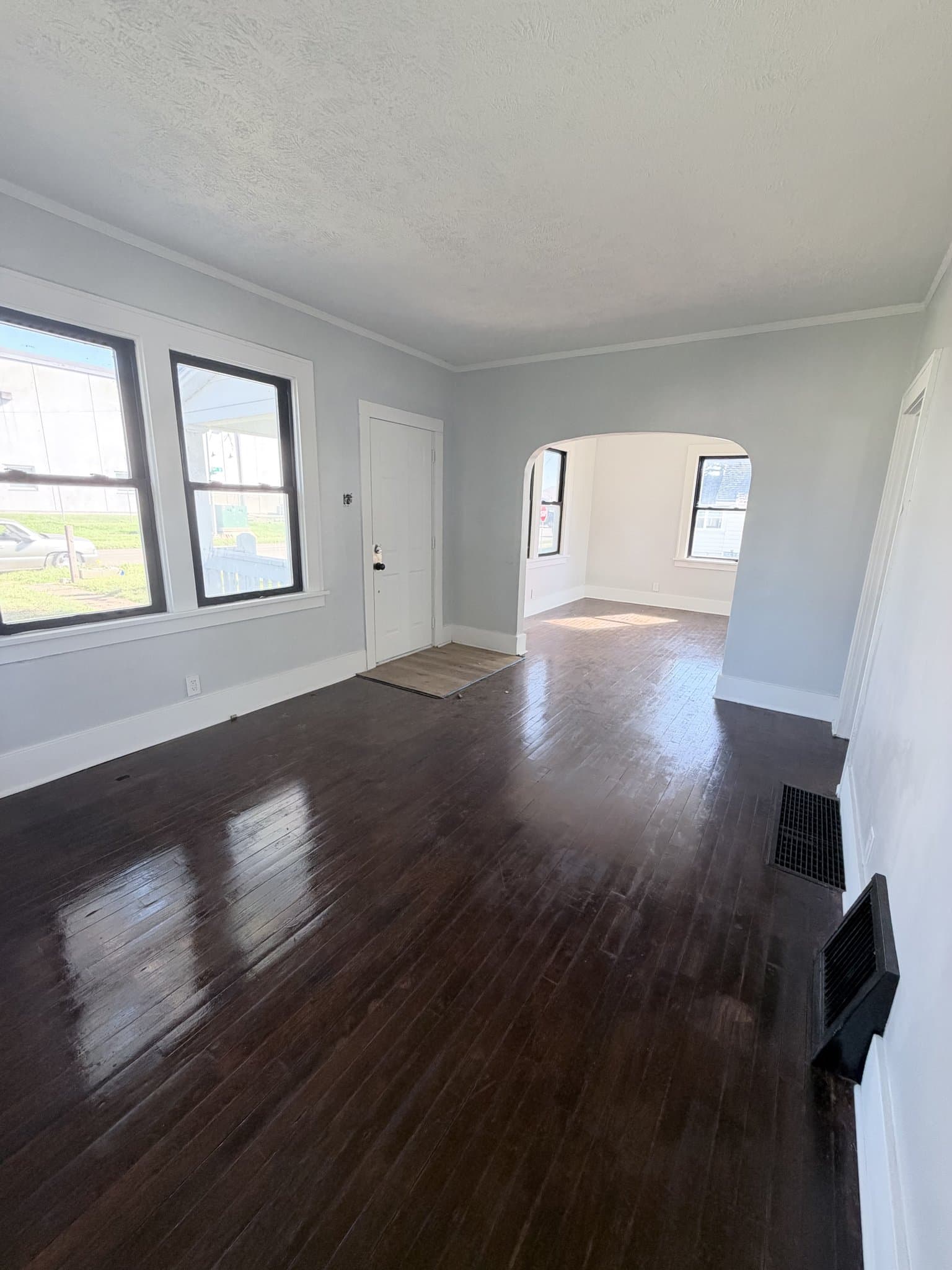 omaha House: 4964 S 36th St