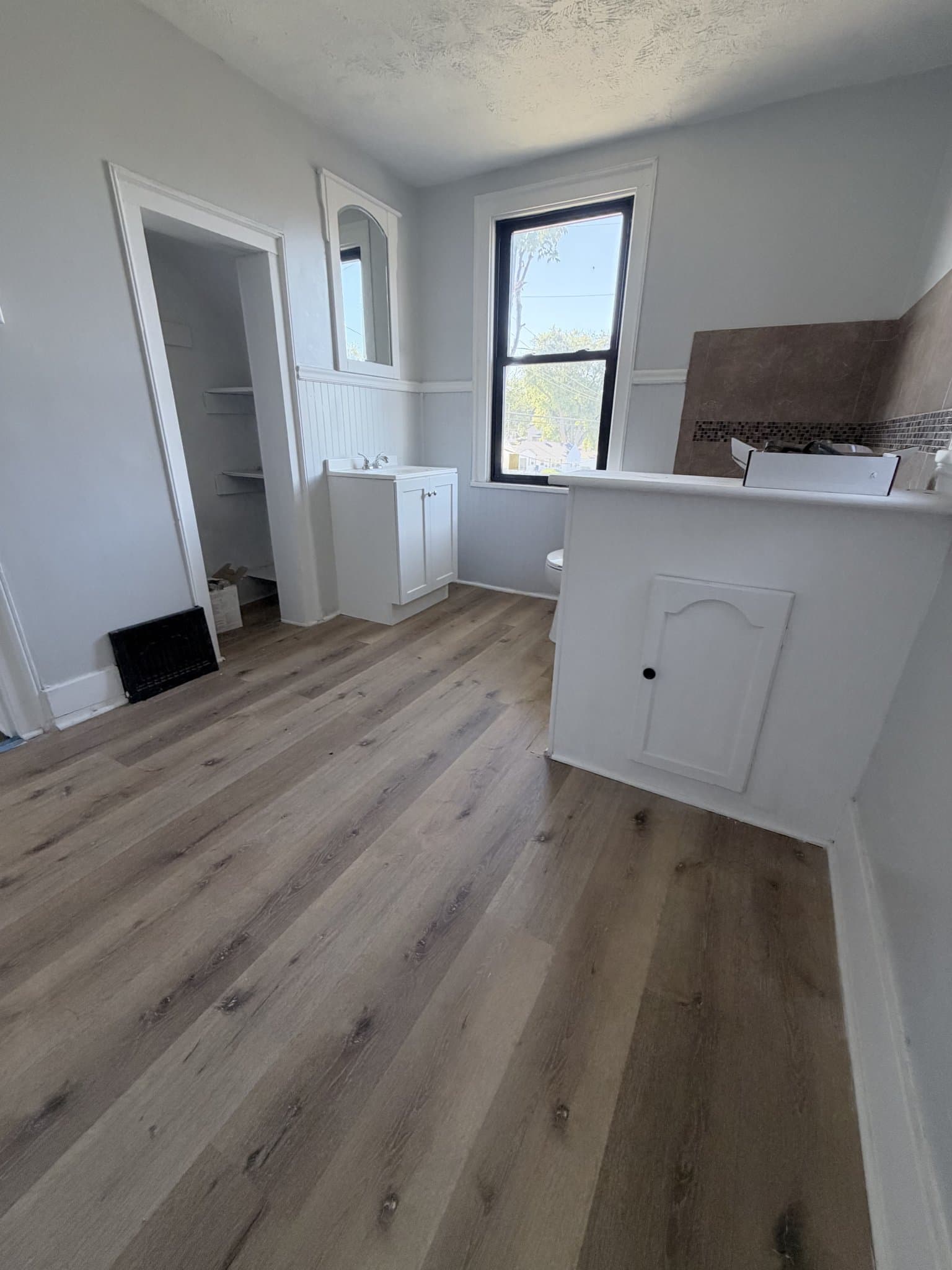 omaha House: 4964 S 36th St