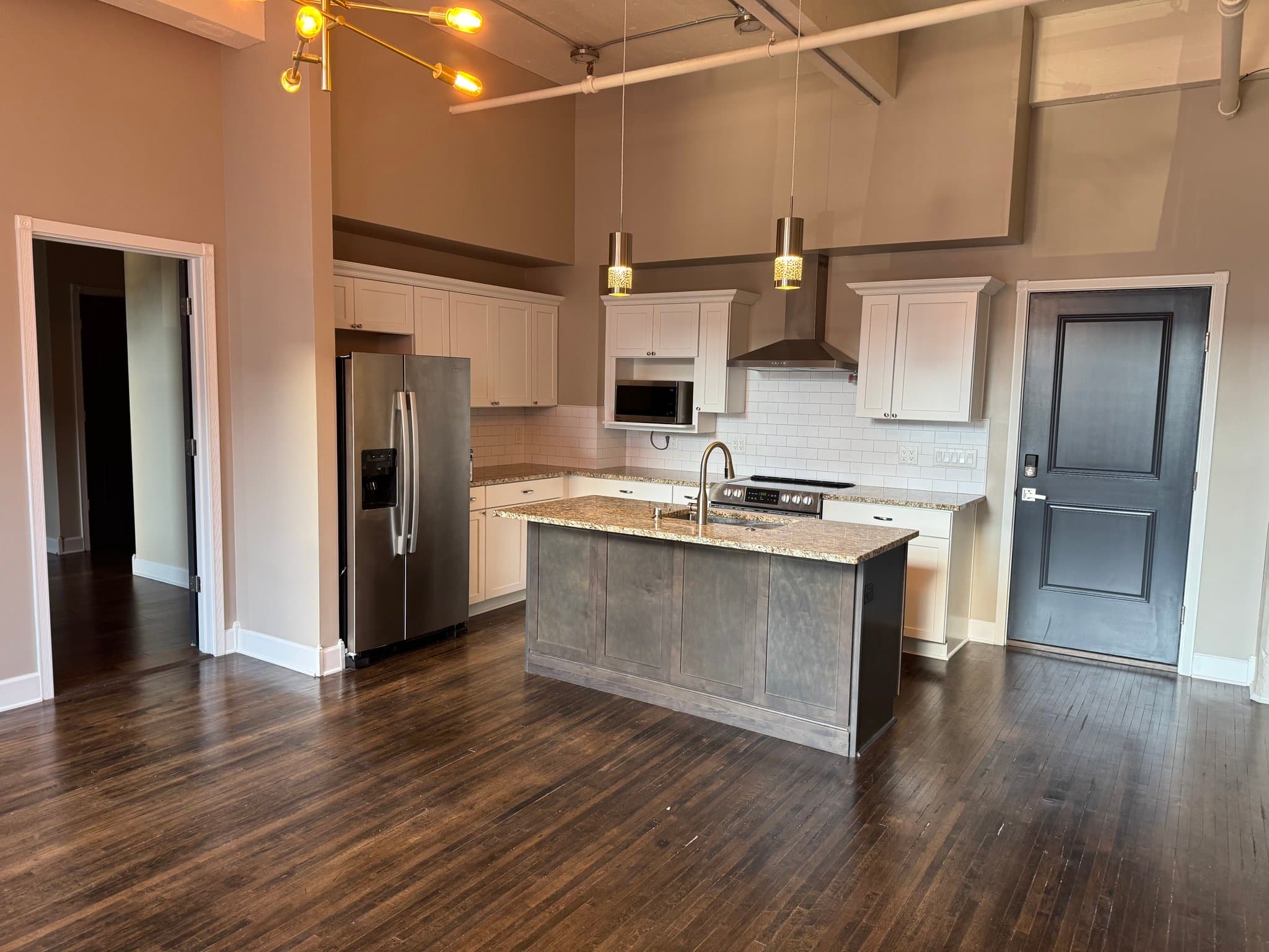 Cincinnati Condo: 817 Main St